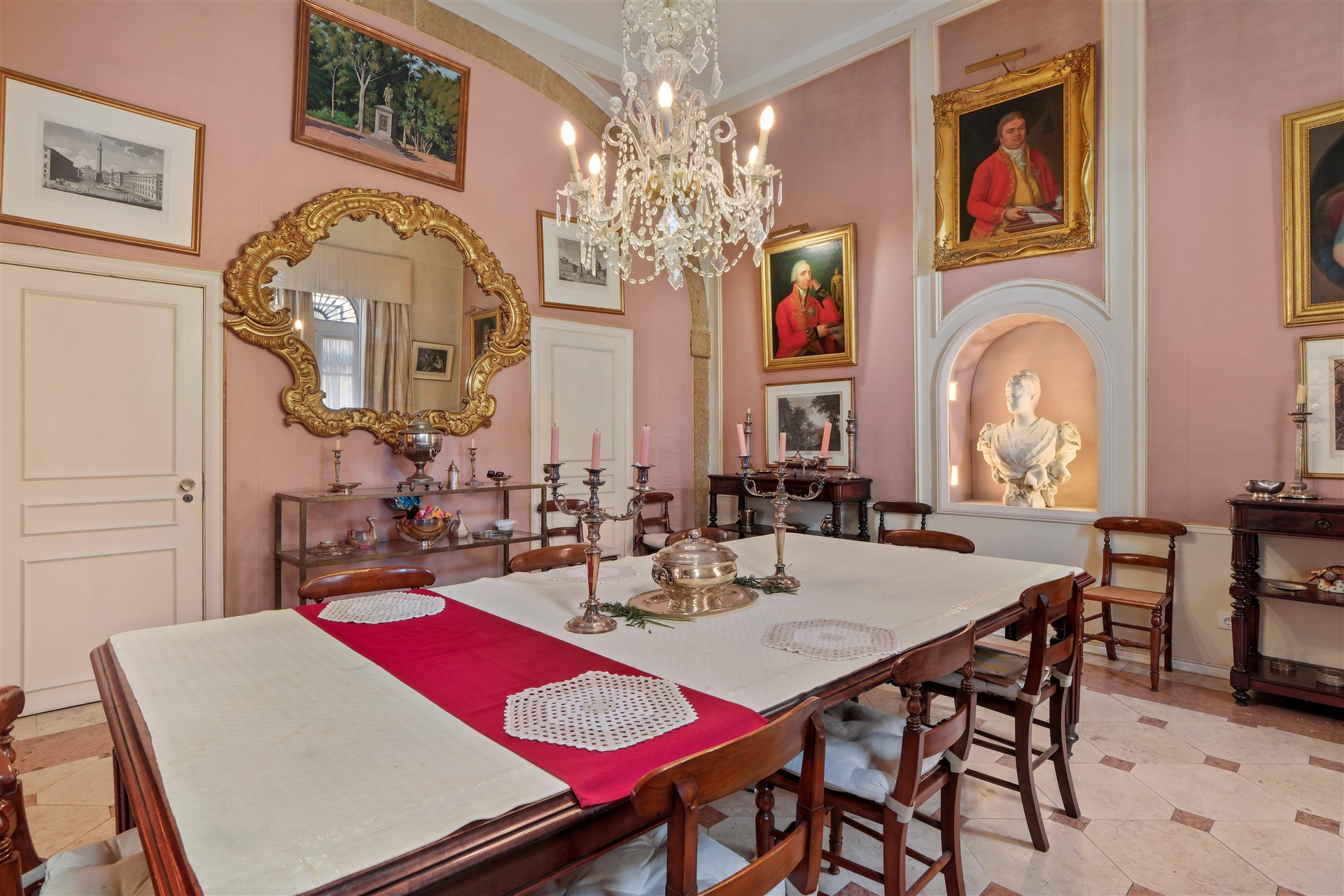  Detached house, 8 bedrooms, for Sale - 物件實景