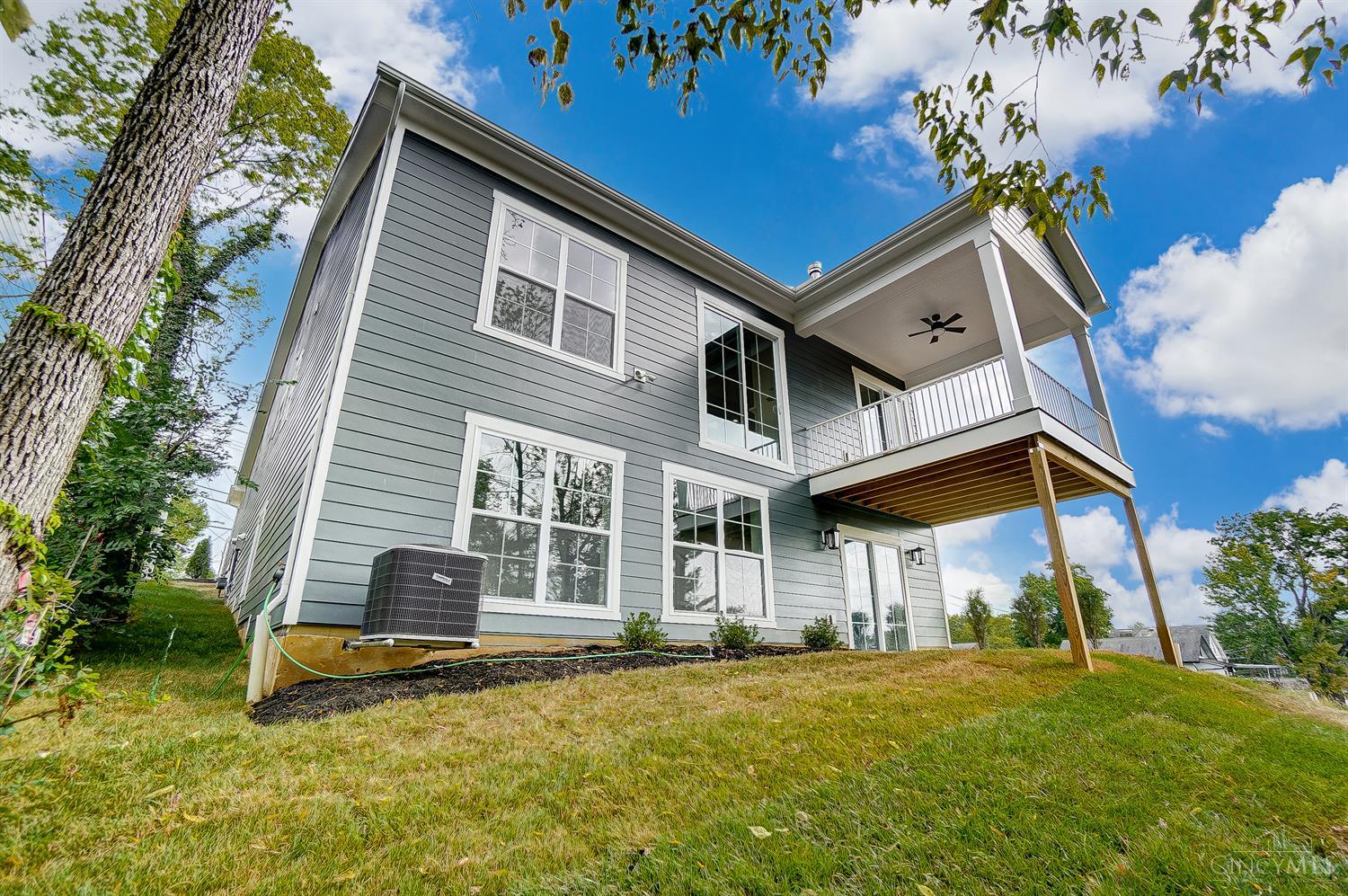 Madeira, Ohio, 45243, United States, 3 Bedrooms Bedrooms, ,3 BathroomsBathrooms,Residential,For Sale,1838040