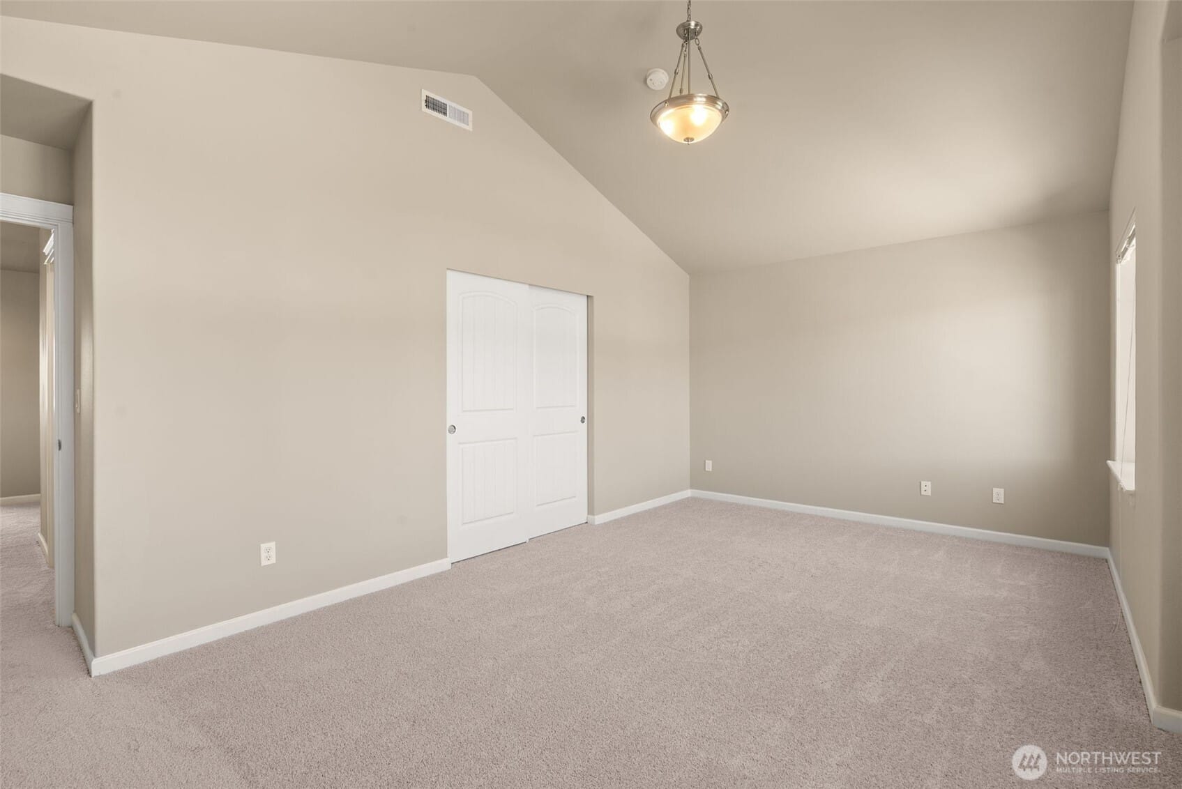 Puyallup, Washington, 98374, United States, 4 Bedrooms Bedrooms, ,3 BathroomsBathrooms,Residential,For Sale,1903446