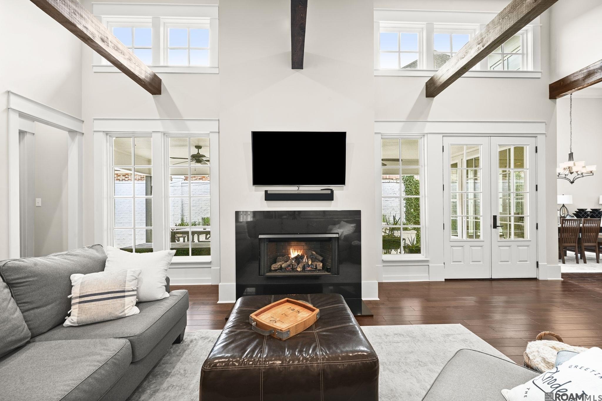 Baton Rouge, Louisiana, 70810, United States, 4 Bedrooms Bedrooms, ,4 BathroomsBathrooms,Residential,For Sale,2005537