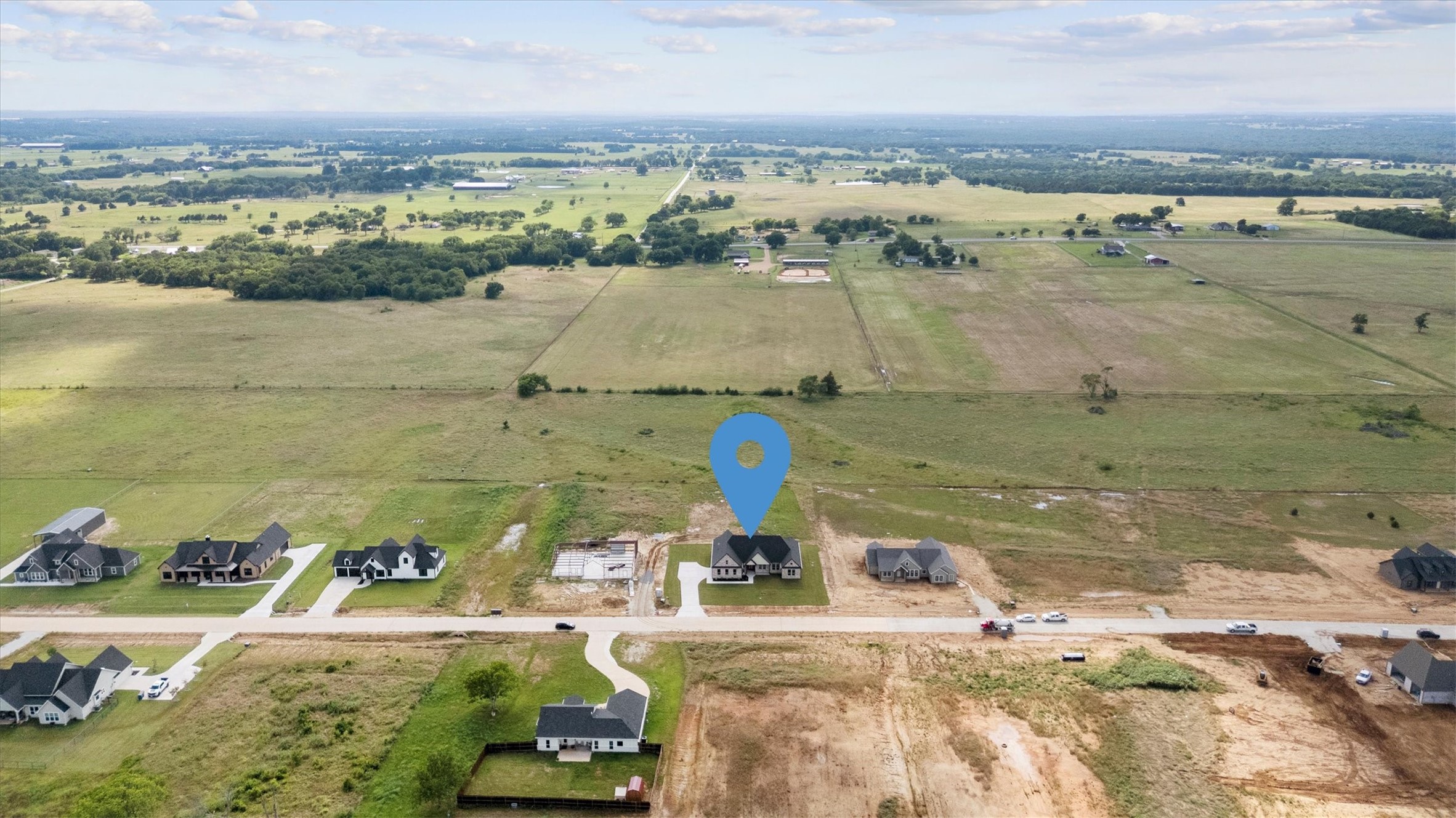 Whitesboro, Texas, 76273, United States, 4 Bedrooms Bedrooms, ,4 BathroomsBathrooms,Residential,For Sale,1848592
