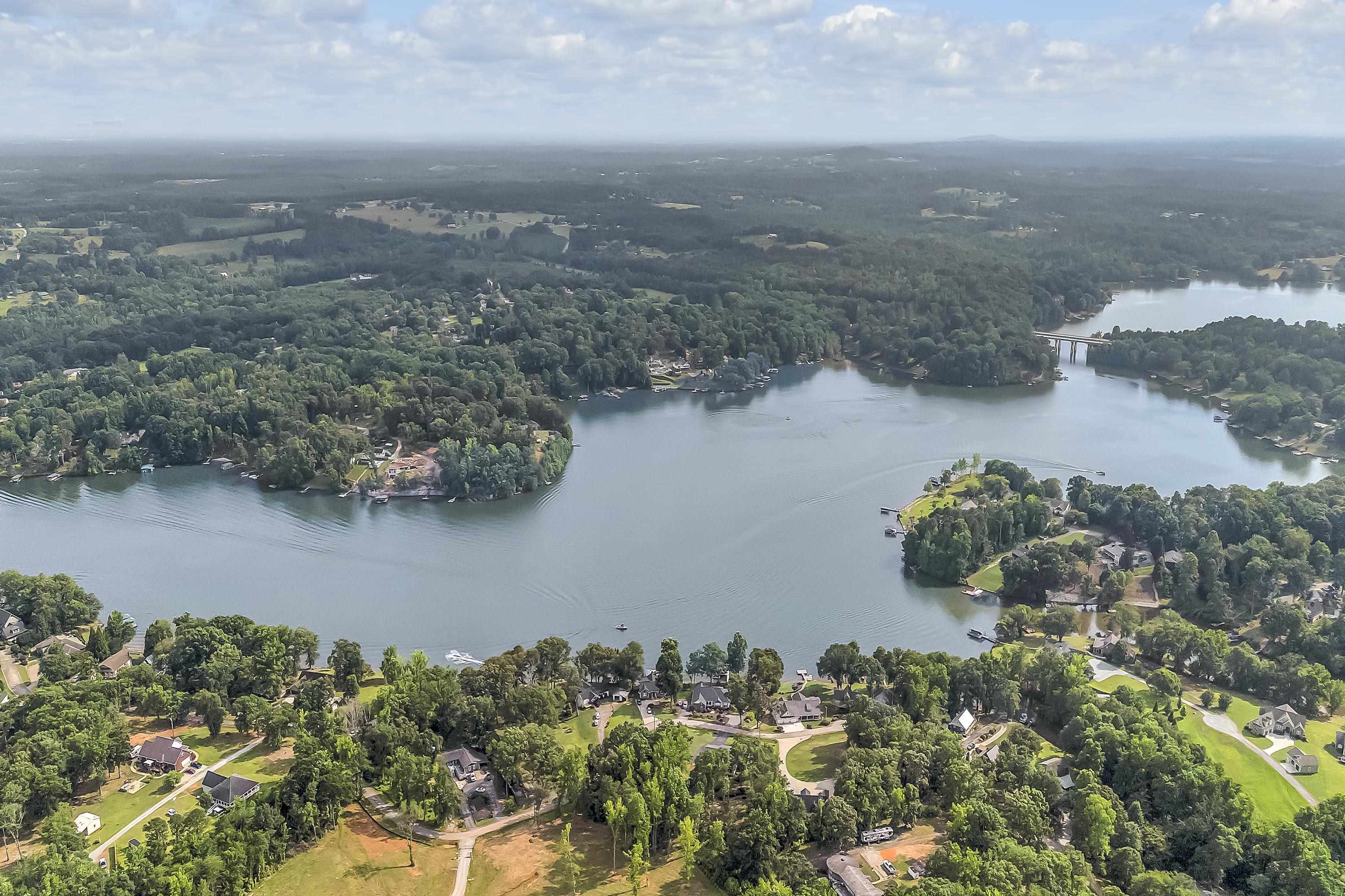 Inman, South Carolina, 29349, United States, 4 Bedrooms Bedrooms, ,4 BathroomsBathrooms,Residential,For Sale,1885403