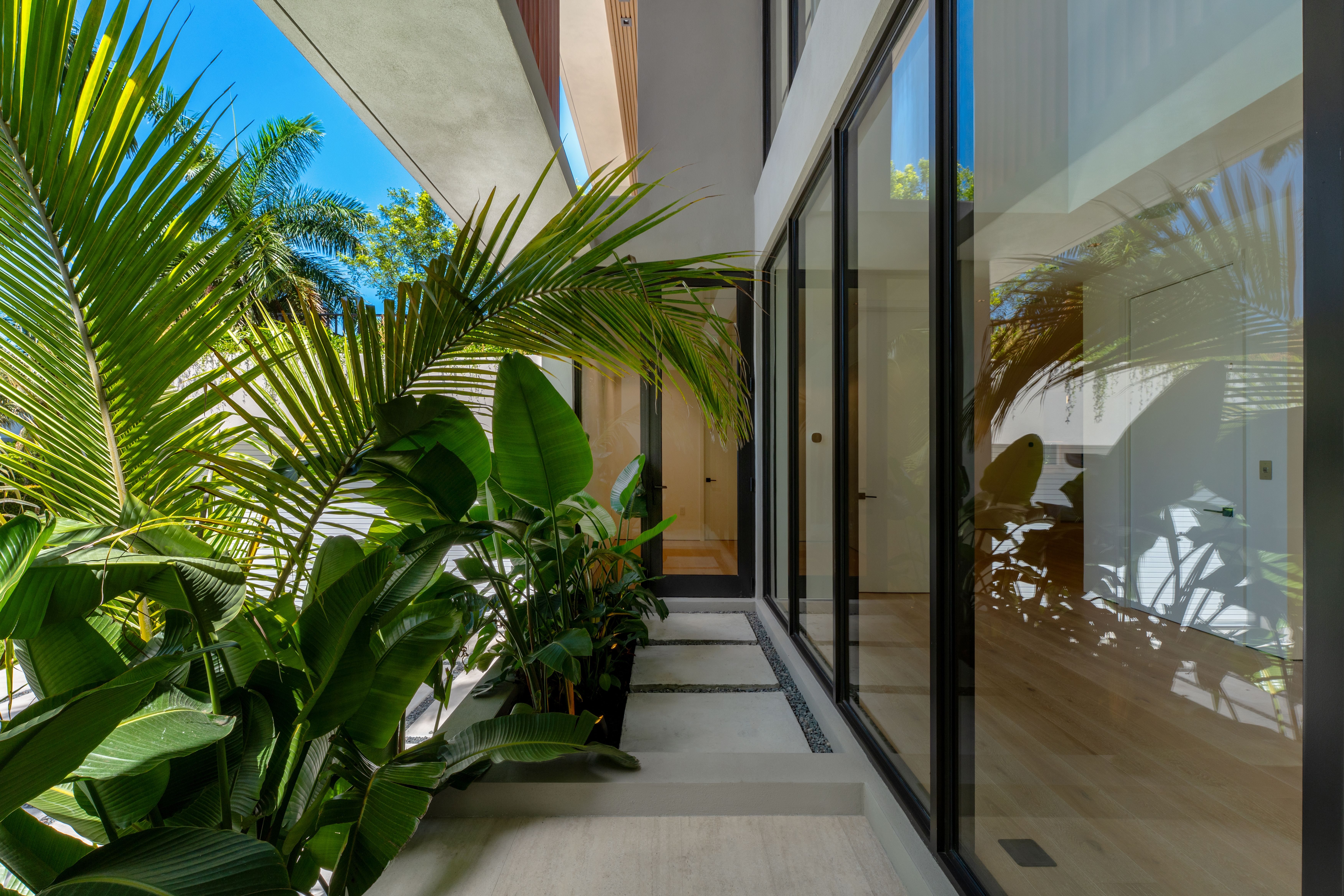  165 Hampton Ln, Key Biscayne, FL, 33149 - 物件實景