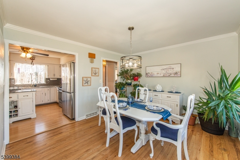 Wharton Boro, New Jersey, 07885, United States, 3 Bedrooms Bedrooms, ,2 BathroomsBathrooms,Residential,For Sale,2003282