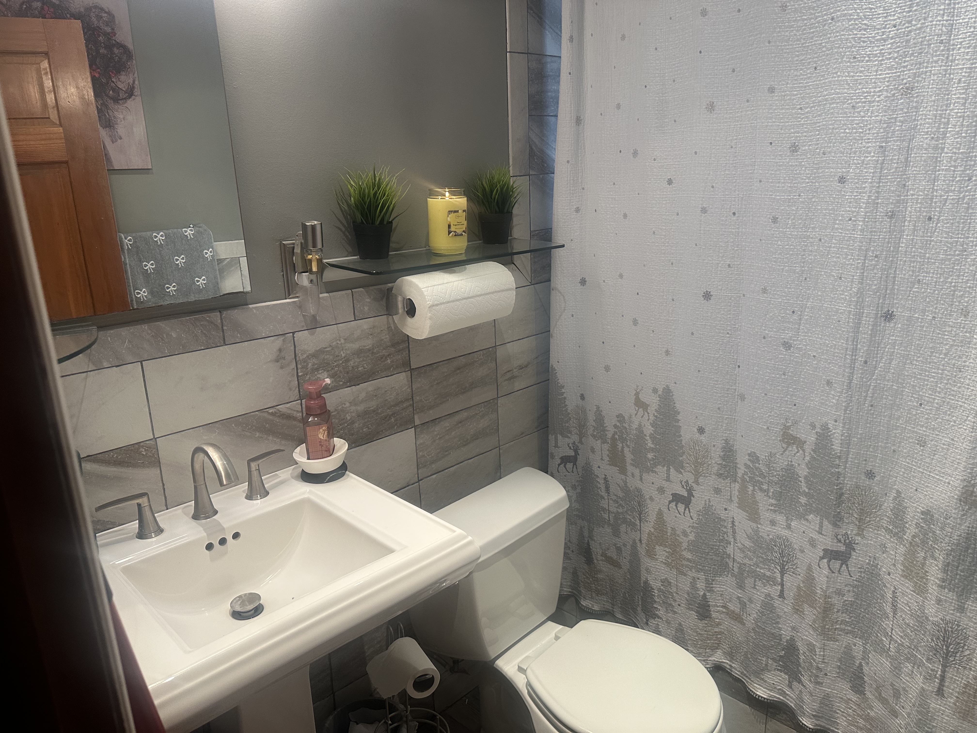 Baldwin, New York, 11510, United States, 4 Bedrooms Bedrooms, ,3 BathroomsBathrooms,Residential,For Sale,2005768