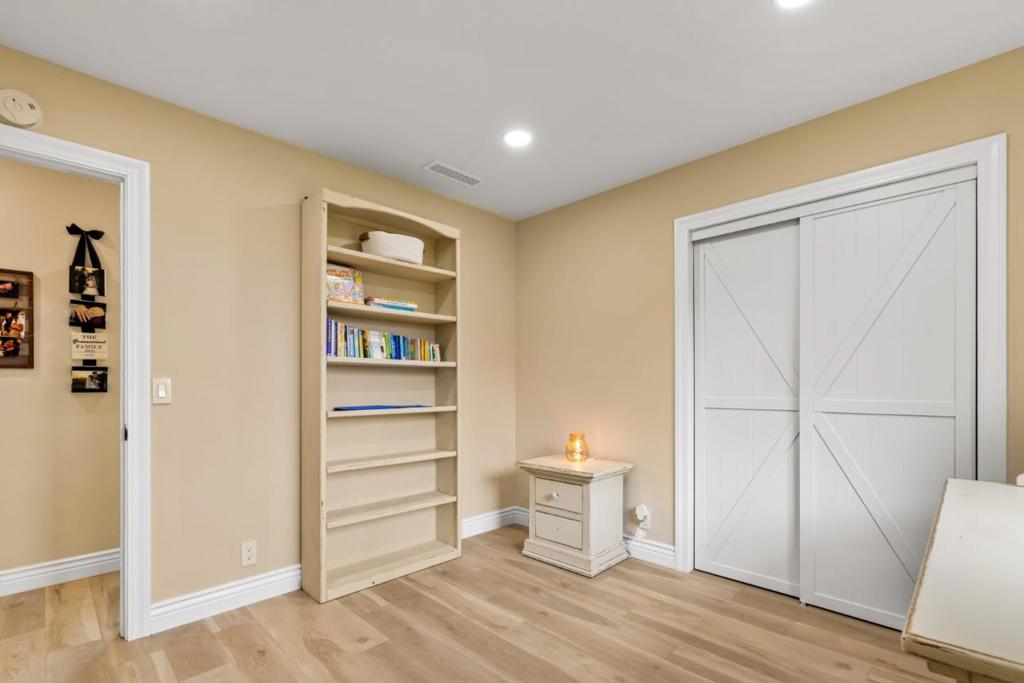 Monterey, California, 93940, United States, 3 Bedrooms Bedrooms, ,2 BathroomsBathrooms,Residential,For Sale,1975715