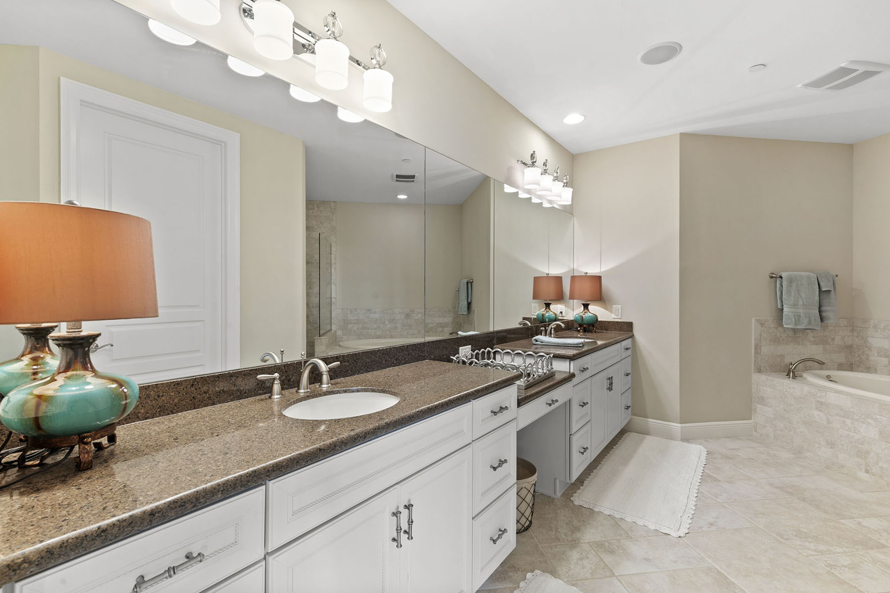  TIBURON - MARQUESA ROYALE - 物件實景