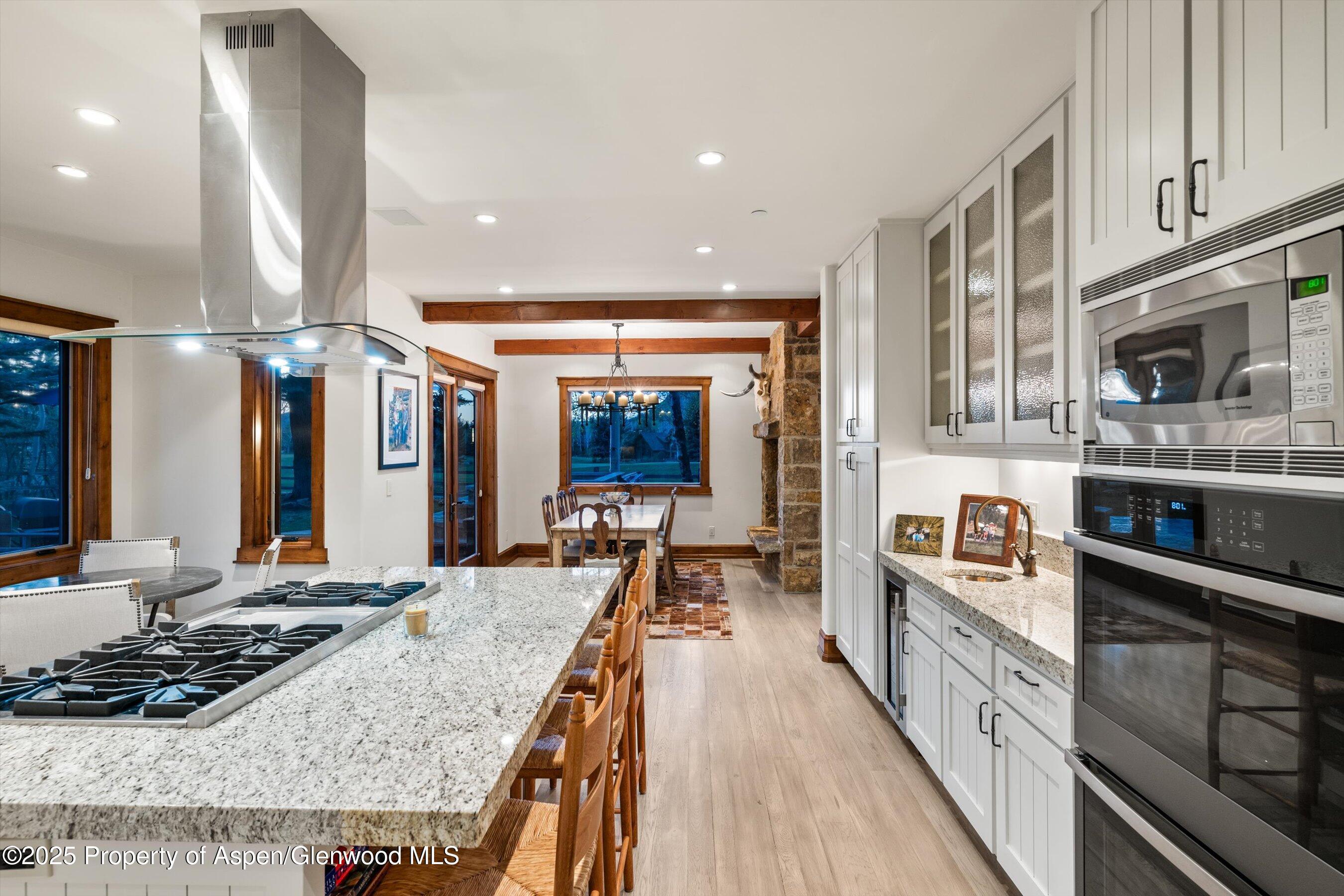 Aspen, Colorado, 81611, United States, 5 Bedrooms Bedrooms, ,6 BathroomsBathrooms,Residential,For Sale,1794286