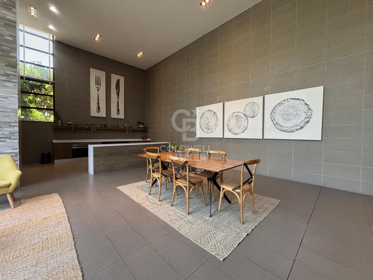 Lo Barnechea, Chile, 2 Bedrooms Bedrooms, ,2 BathroomsBathrooms,Residential,For Sale,1807653