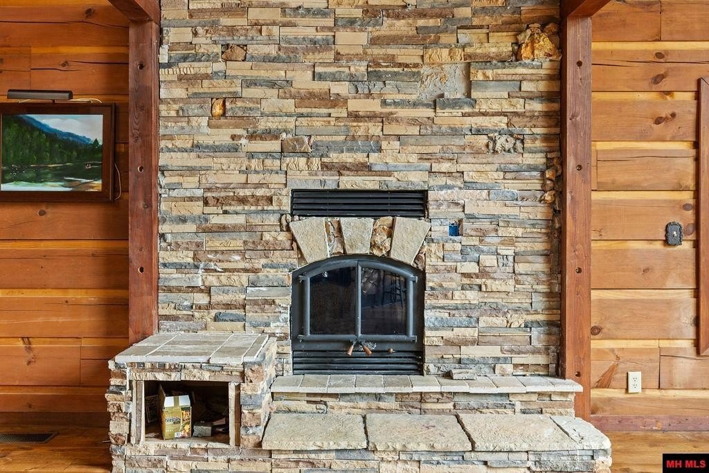 Gamaliel, Arkansas, 72537, United States, 3 Bedrooms Bedrooms, ,3 BathroomsBathrooms,Residential,For Sale,1937546