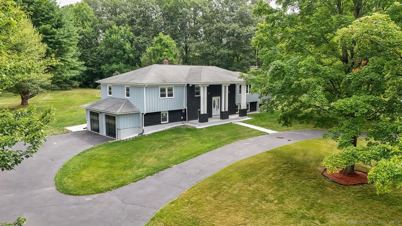 Monroe, Connecticut, 06468, United States, 5 Bedrooms Bedrooms, ,3 BathroomsBathrooms,Residential,For Sale,1907452
