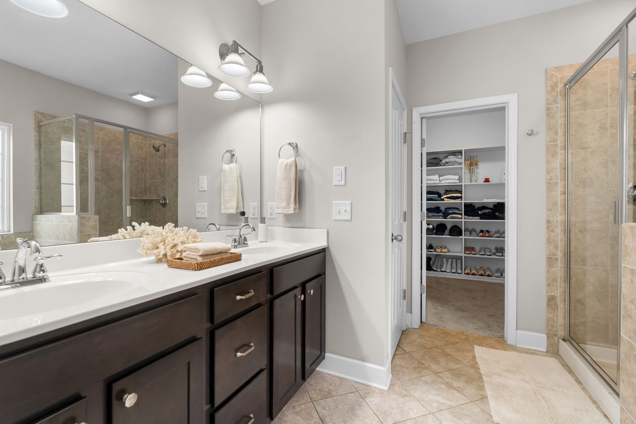 Nolensville, Tennessee, 37135, United States, 3 Bedrooms Bedrooms, ,2 BathroomsBathrooms,Residential,For Sale,2003293