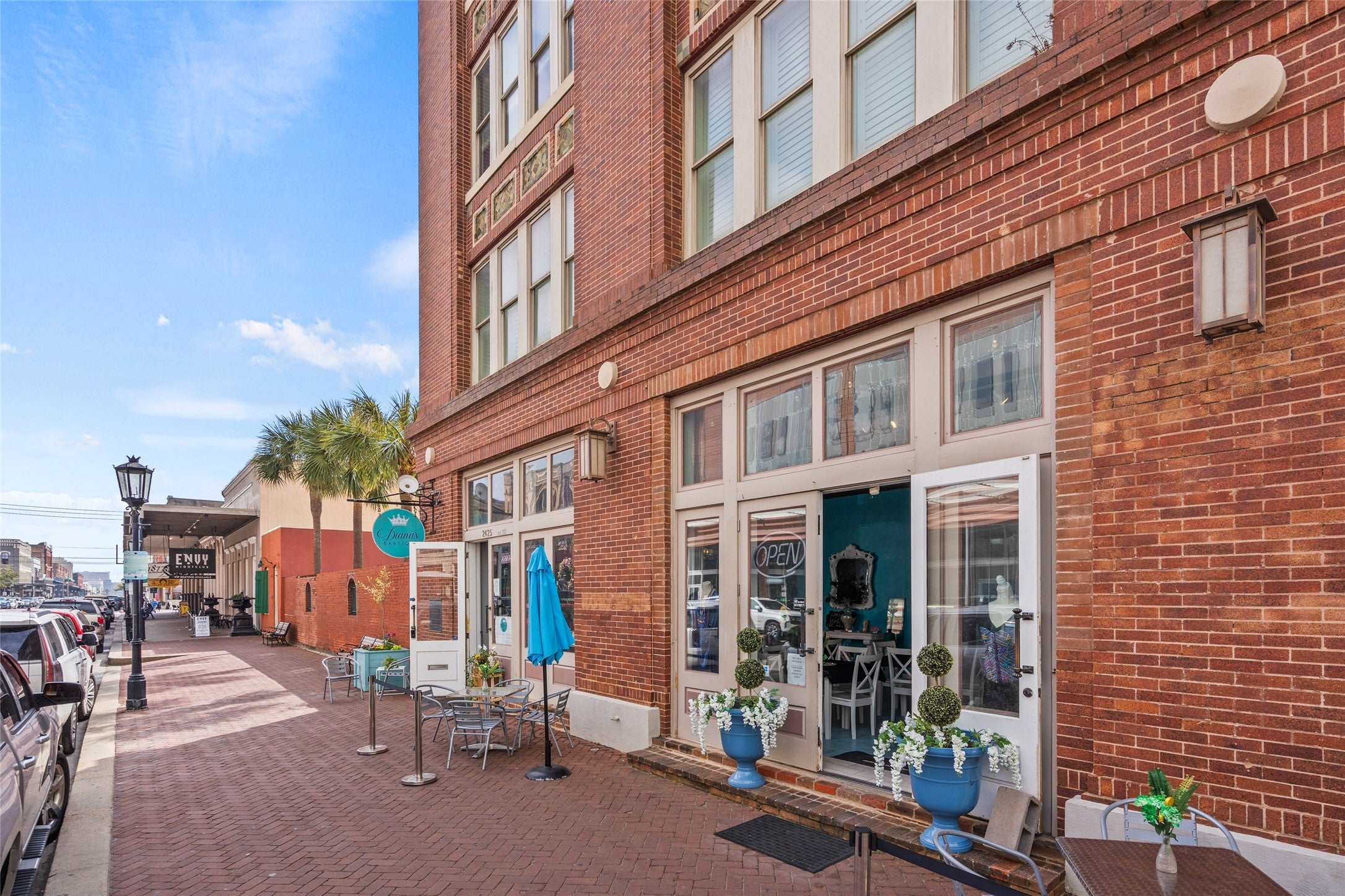 Galveston, Texas, 77550, United States, 1 Bedroom Bedrooms, ,2 BathroomsBathrooms,Residential,For Sale,1743707