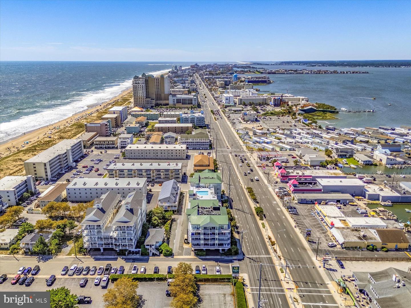 Ocean City, Maryland, 21842, United States, 3 Bedrooms Bedrooms, ,2 BathroomsBathrooms,Residential,For Sale,1947953