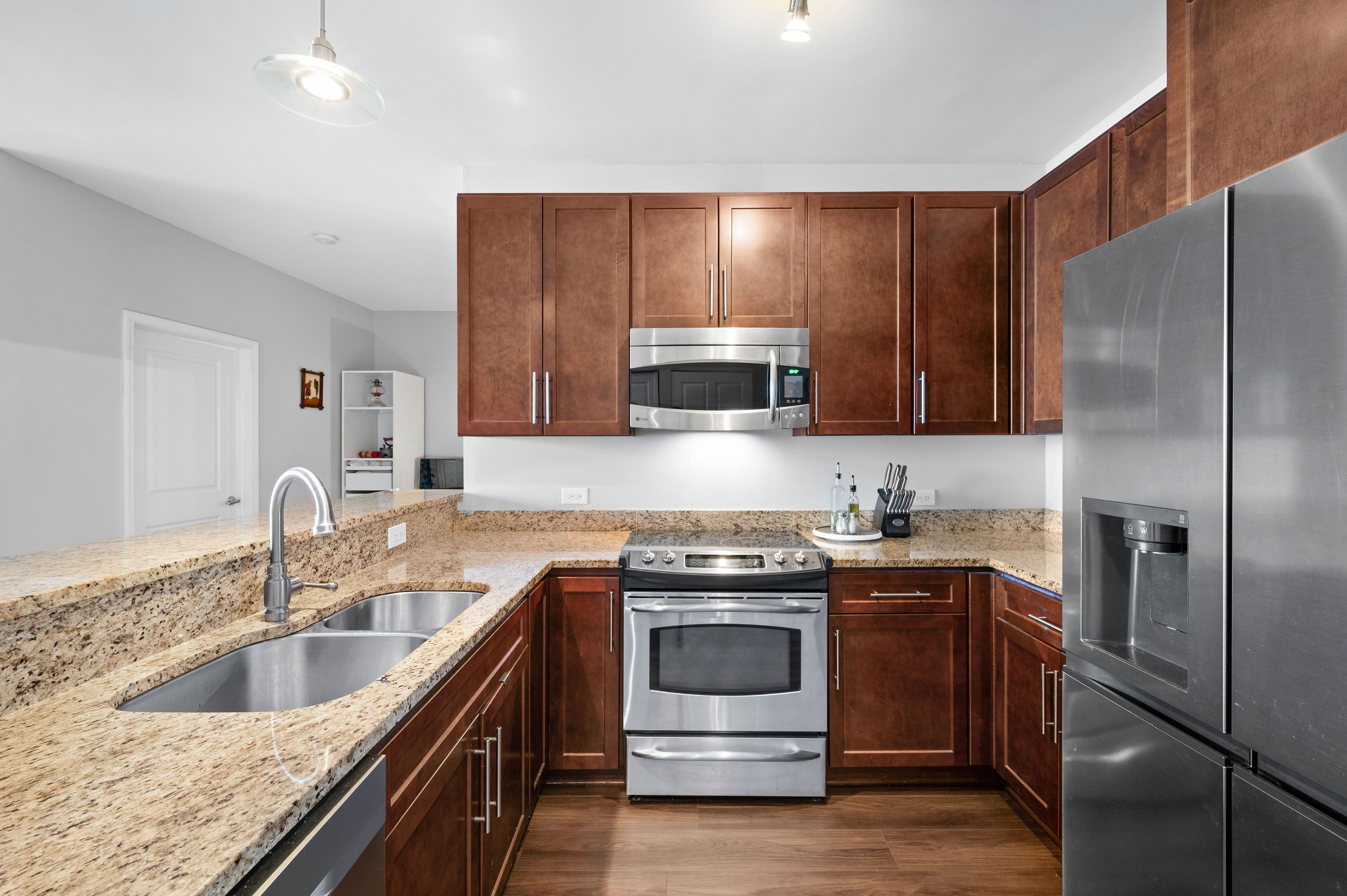  100 East 14th Street, Chicago, IL 60605 - 物件實景