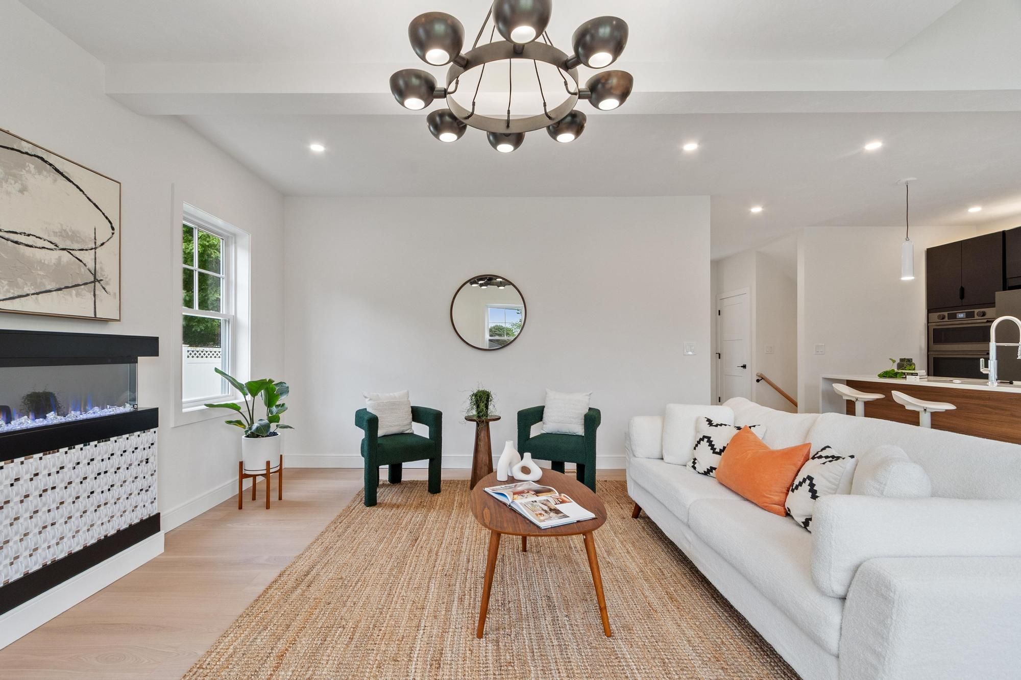  58 Neillian Street, Bedford, MA, 01730 - 物件實景
