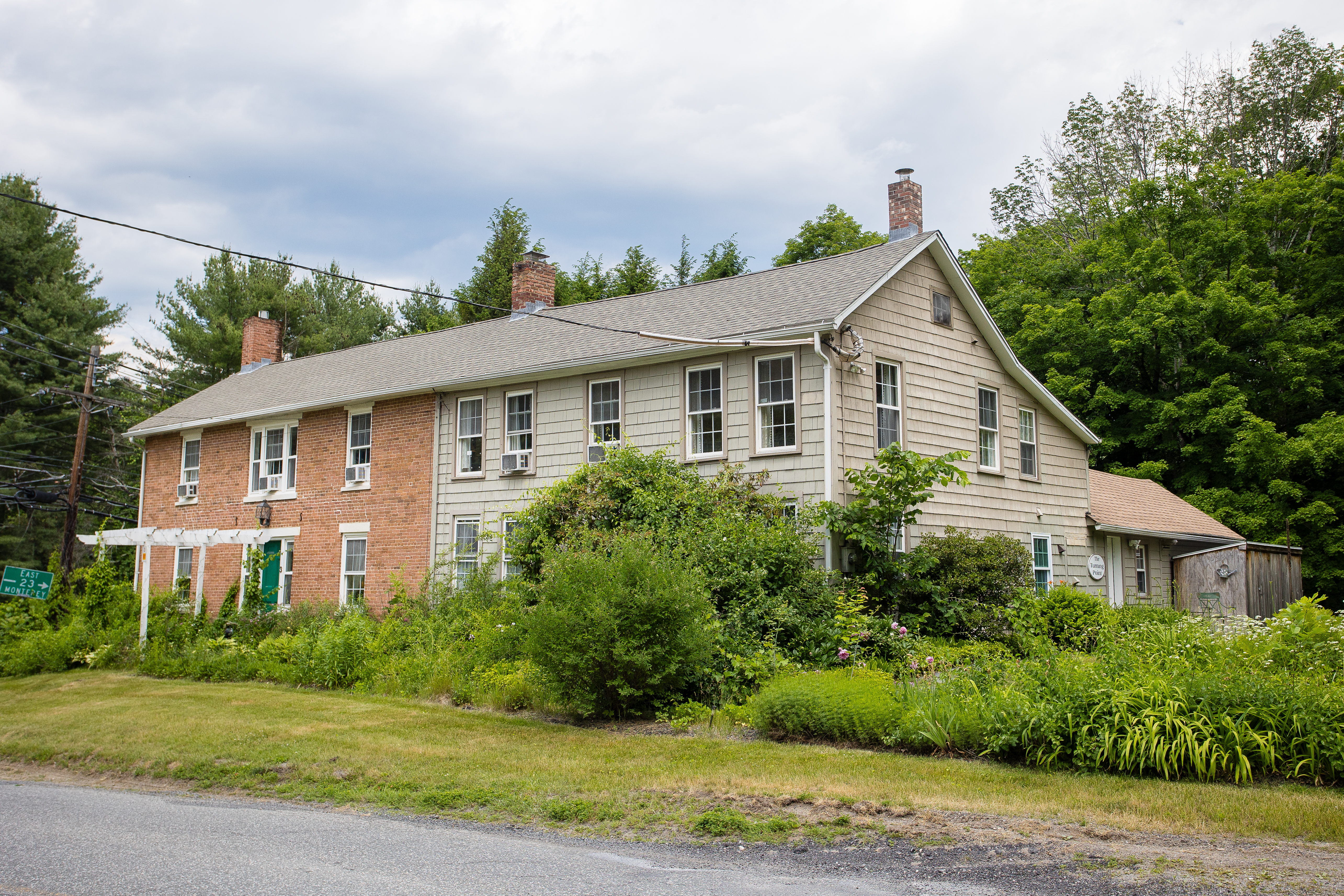  The Turning Point: A Storied 1800s Berkshire Landmark Reimagined for Modern Host - 物件實景