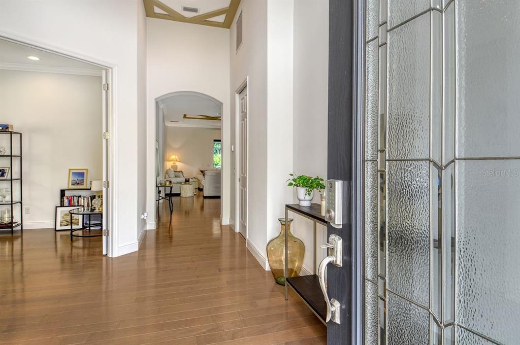 Bradenton, Florida, 34201, United States, 2 Bedrooms Bedrooms, ,2 BathroomsBathrooms,Residential,For Sale,1961743