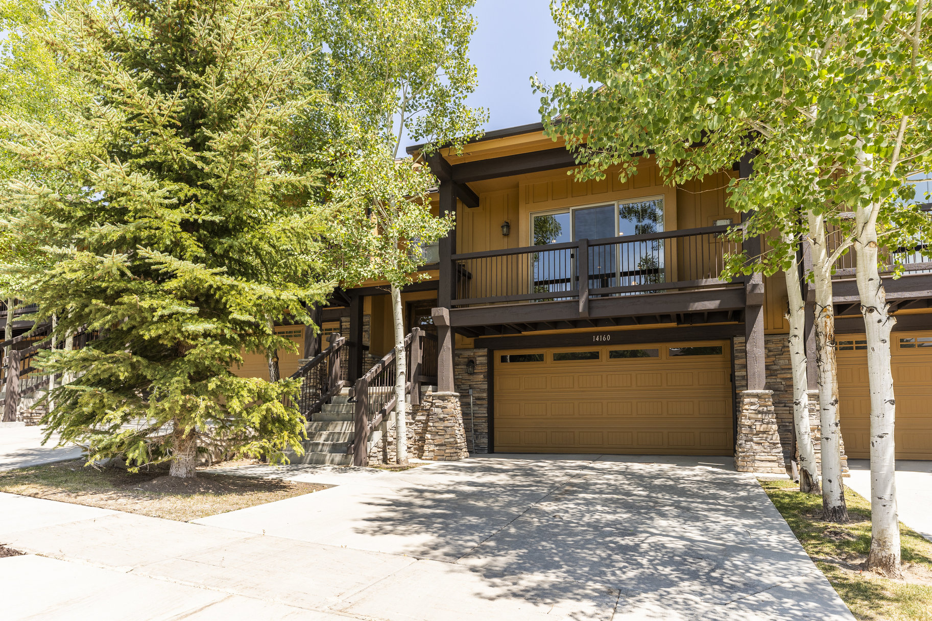  Easy Living within 15 Minutes from Slopes - 物件實景