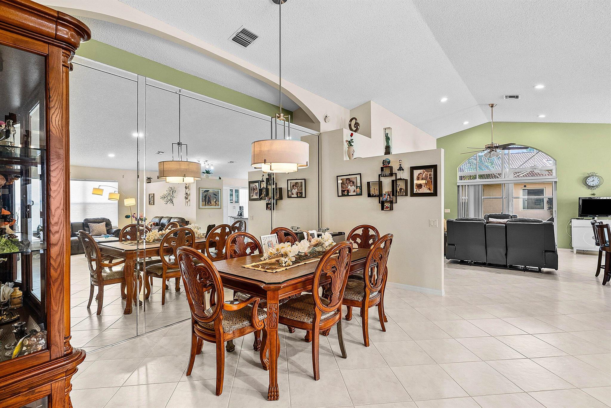 Boynton Beach, Florida, 33437, United States, 3 Bedrooms Bedrooms, ,2 BathroomsBathrooms,Residential,For Sale,1996648