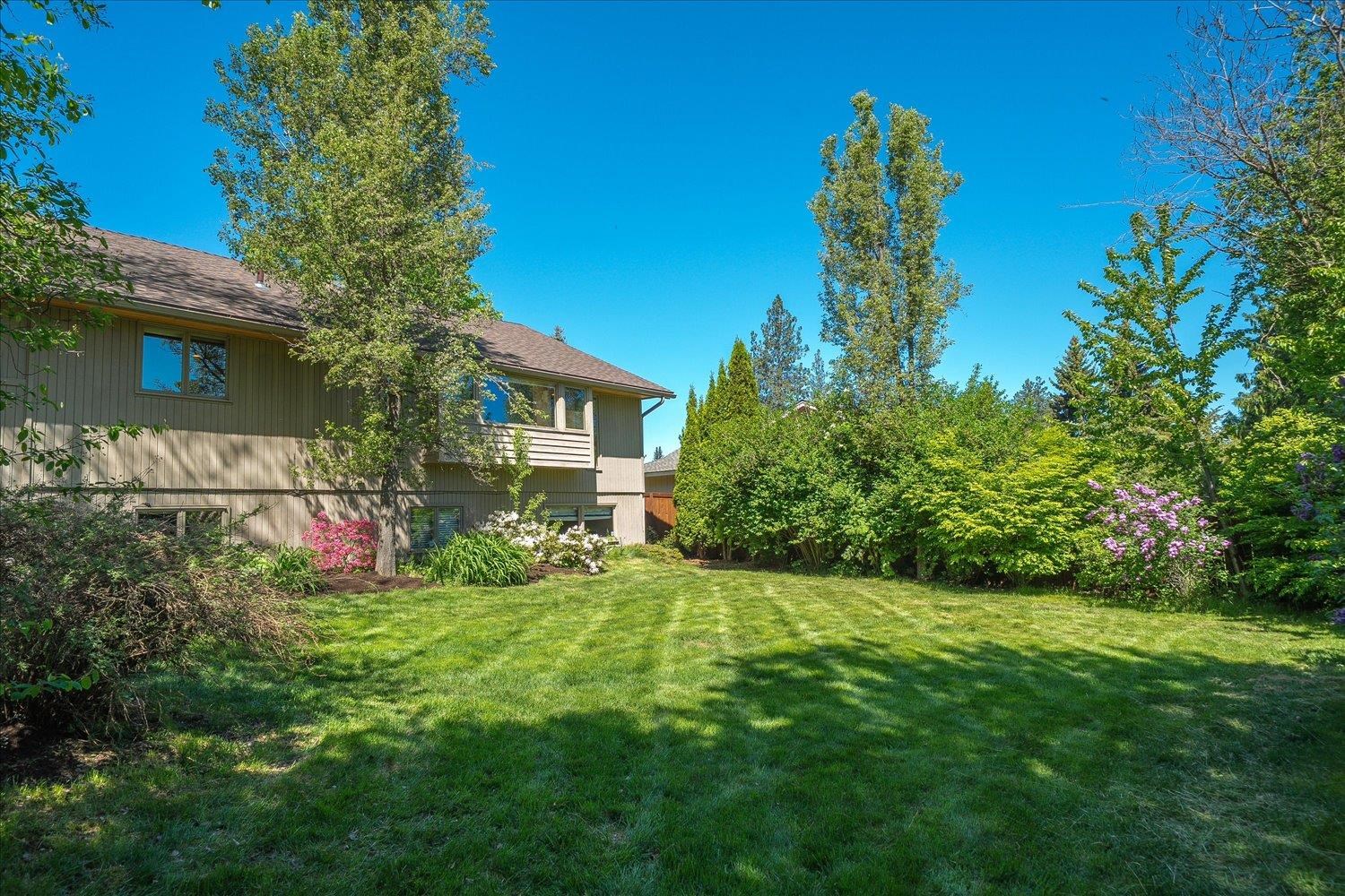 Spokane, Washington, 99203, United States, 5 Bedrooms Bedrooms, ,4 BathroomsBathrooms,Residential,For Sale,2048558