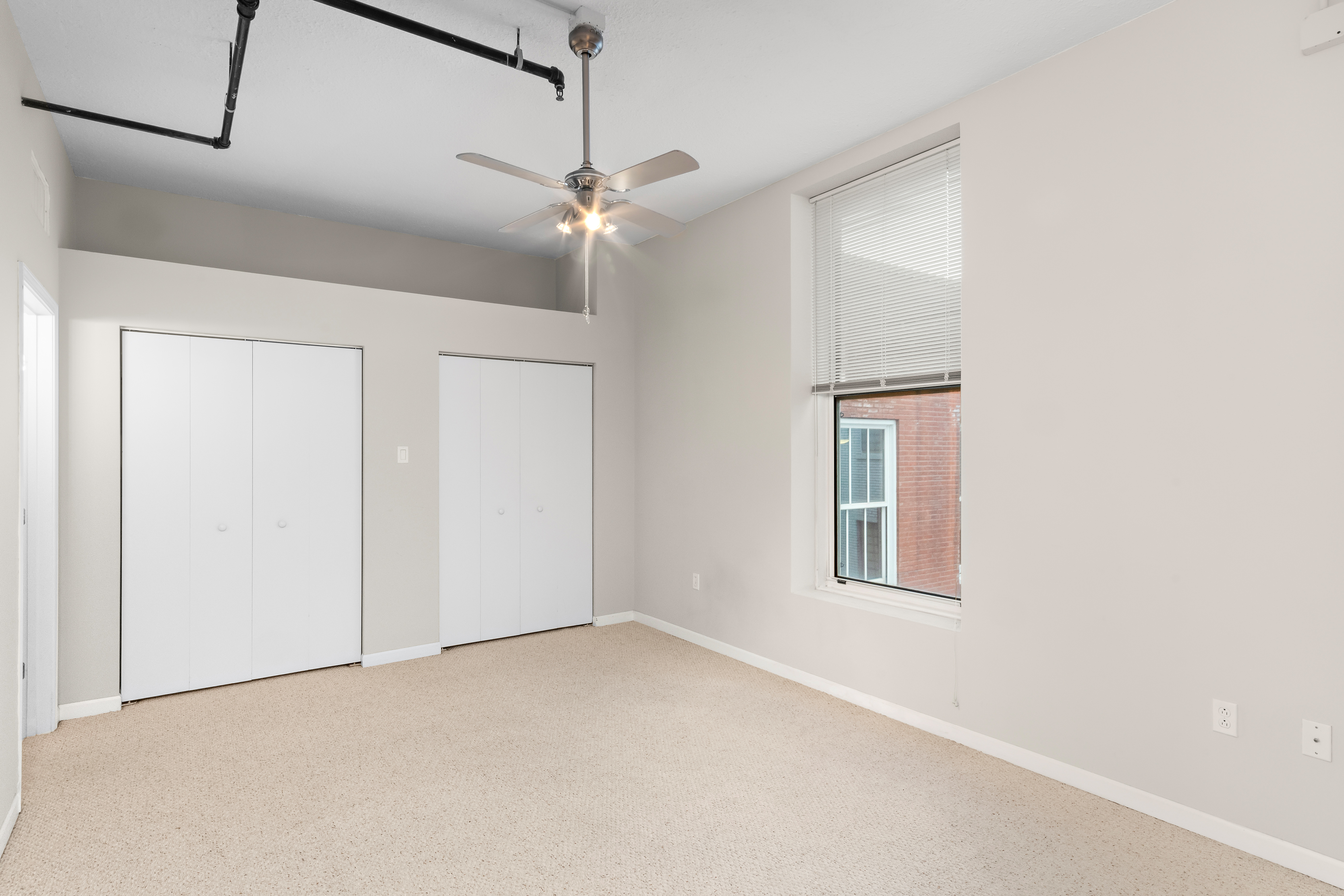  Stylish 2-Bed Loft in Downtown St. Louis with City Views - 物件實景