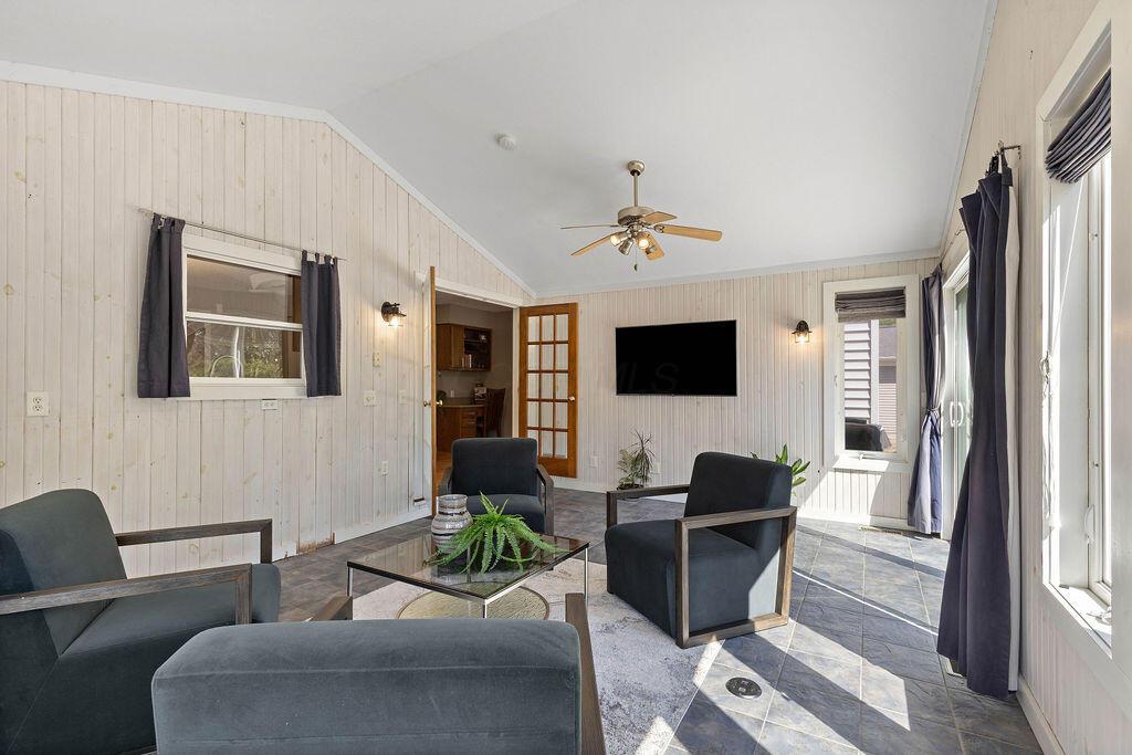 Dublin, Ohio, 43016, United States, 3 Bedrooms Bedrooms, ,3 BathroomsBathrooms,Residential,For Sale,1950814