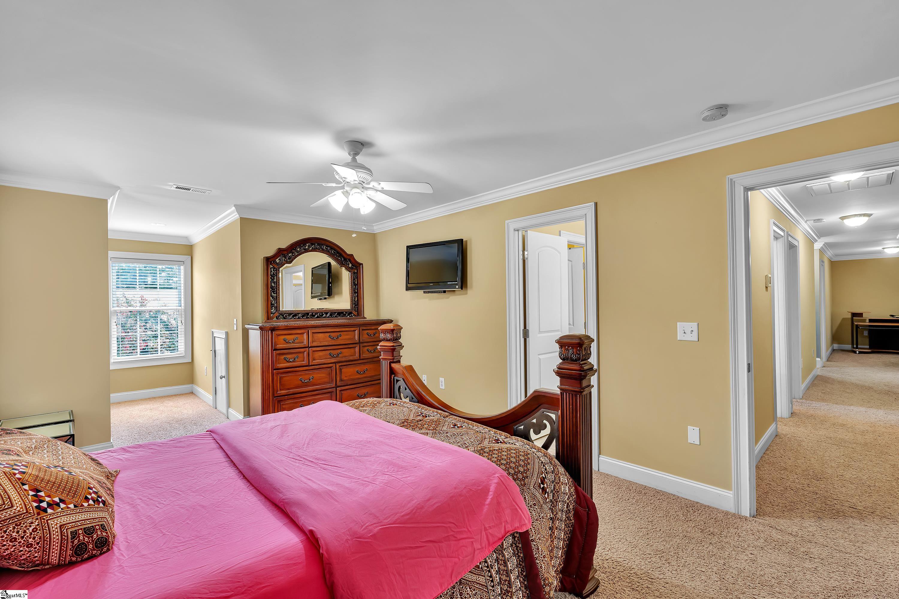 Greenville, South Carolina, 29615, United States, 4 Bedrooms Bedrooms, ,3 BathroomsBathrooms,Residential,For Sale,1918142