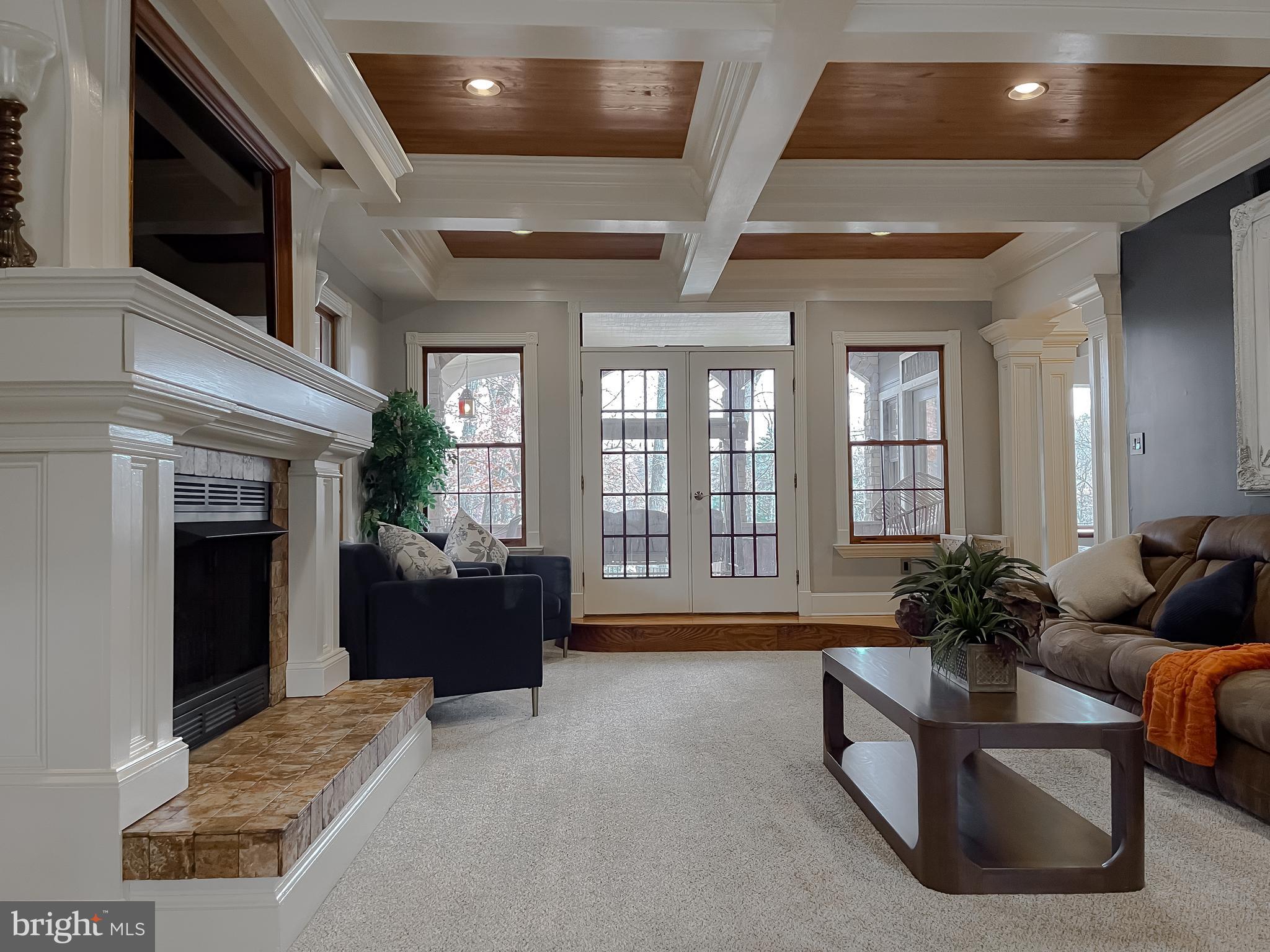 Hollywood, Maryland, 20636, United States, 4 Bedrooms Bedrooms, ,3 BathroomsBathrooms,Residential,For Sale,1995114