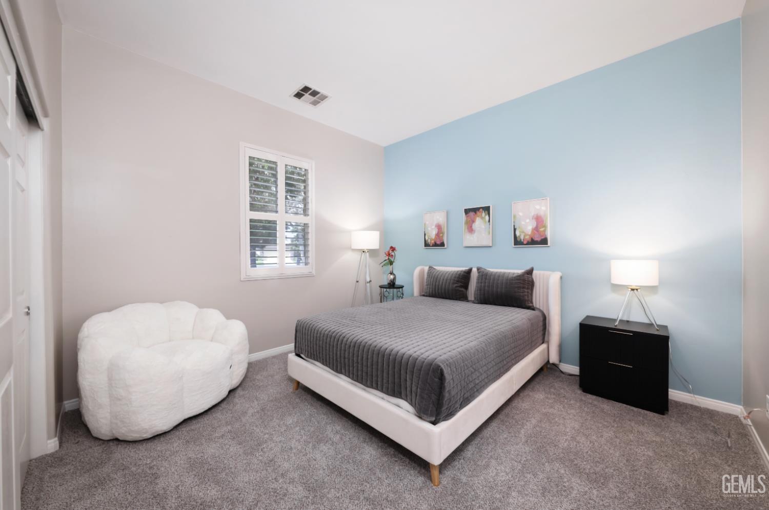 Bakersfield, California, 93312, United States, 3 Bedrooms Bedrooms, ,2 BathroomsBathrooms,Residential,For Sale,1987414