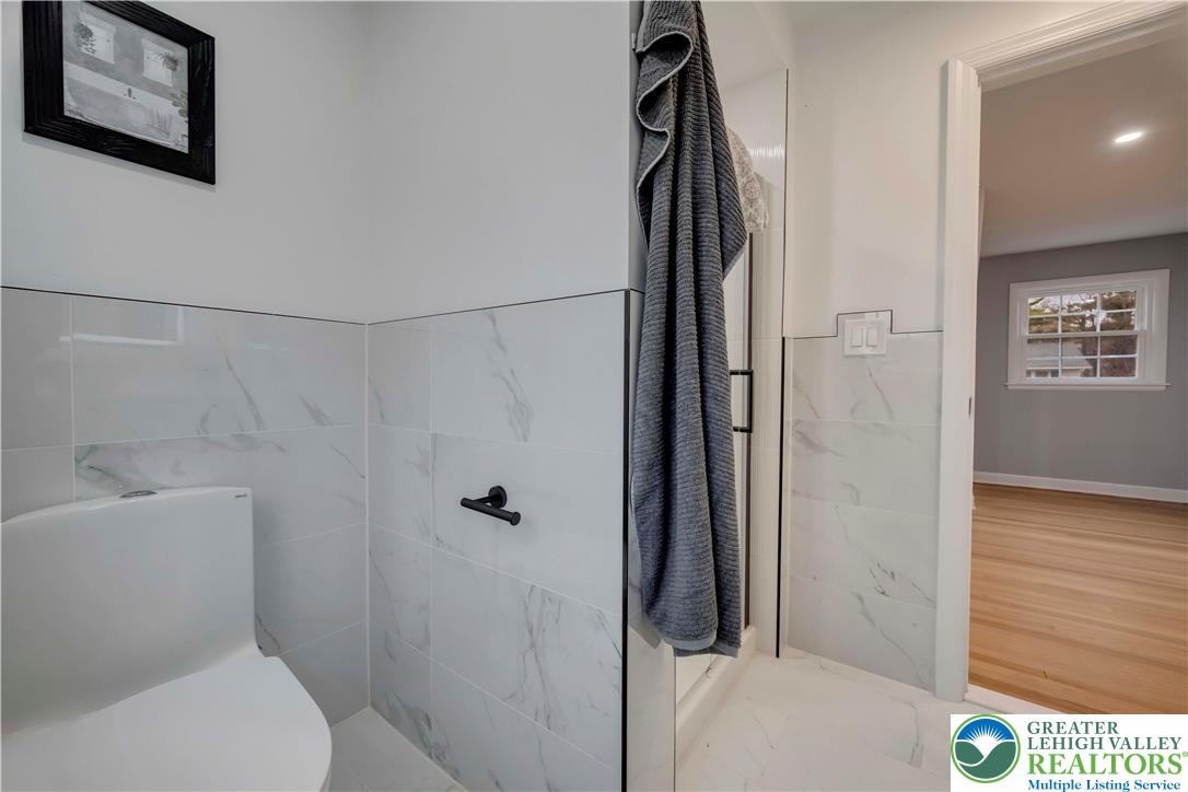 Allentown City, Pennsylvania, 18104, United States, 3 Bedrooms Bedrooms, ,3 BathroomsBathrooms,Residential,For Sale,1993140