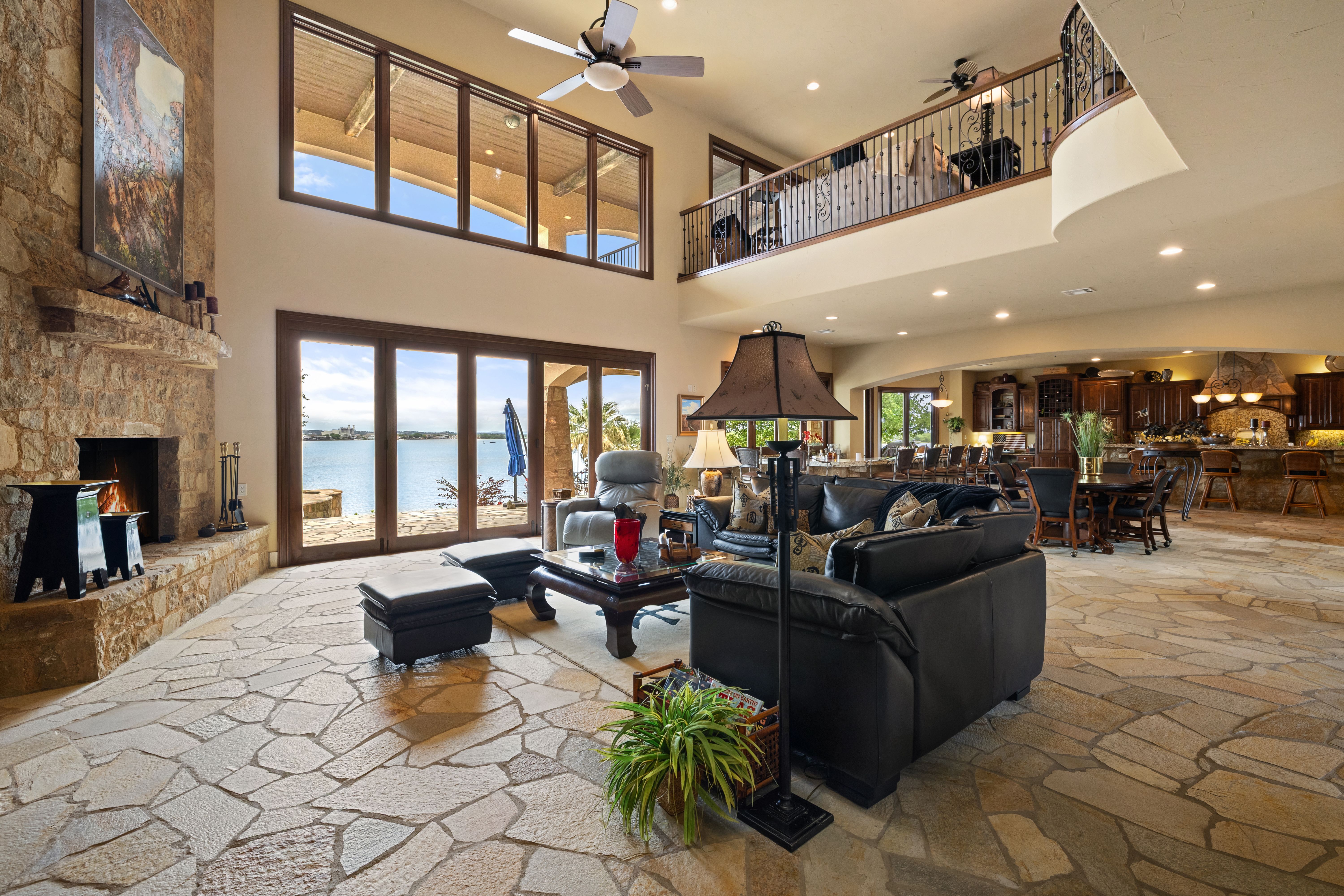  The Ultimate Lake LBJ Retreat - 物件實景
