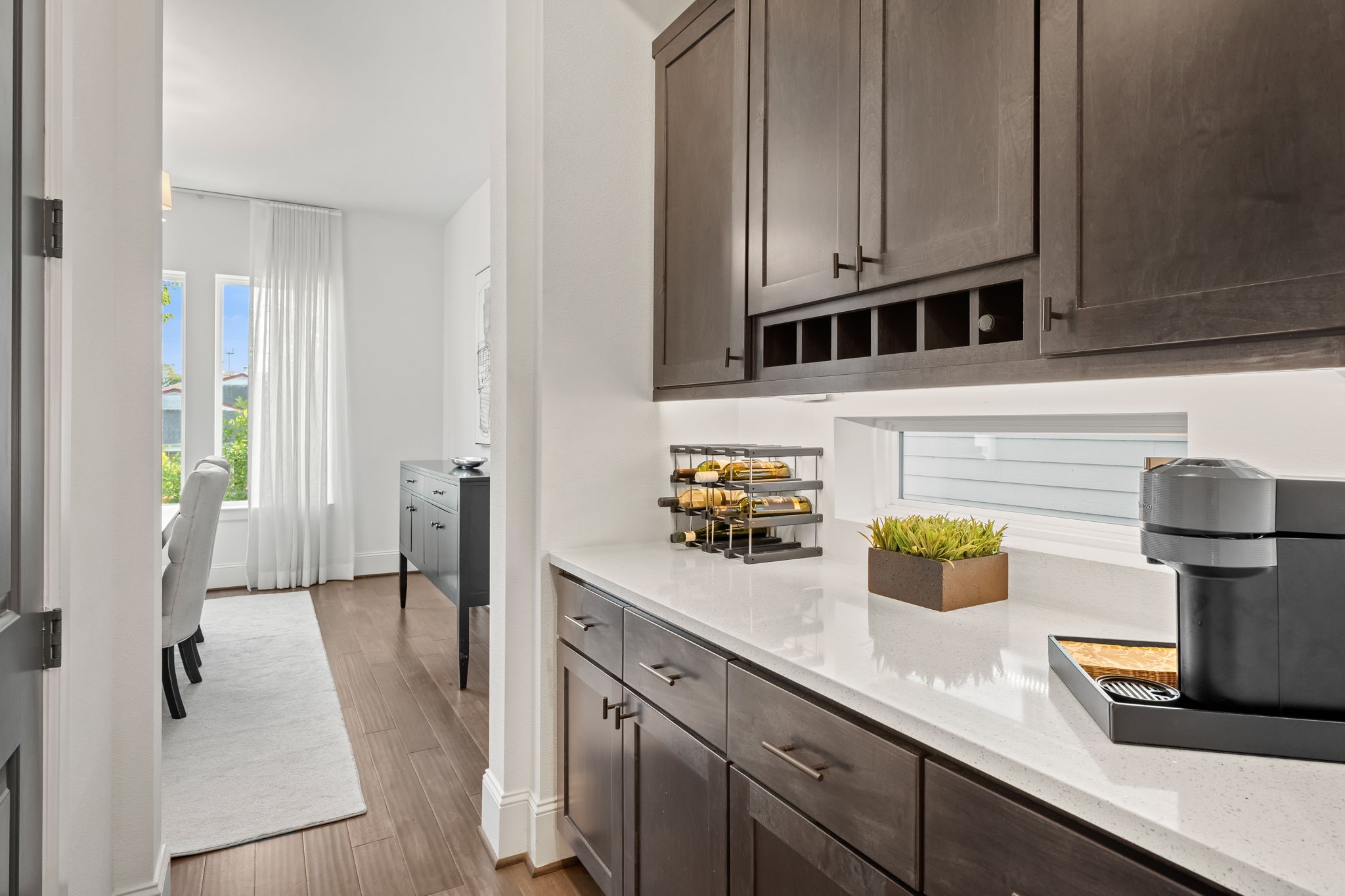  4534 Mimosa Drive - 物件實景