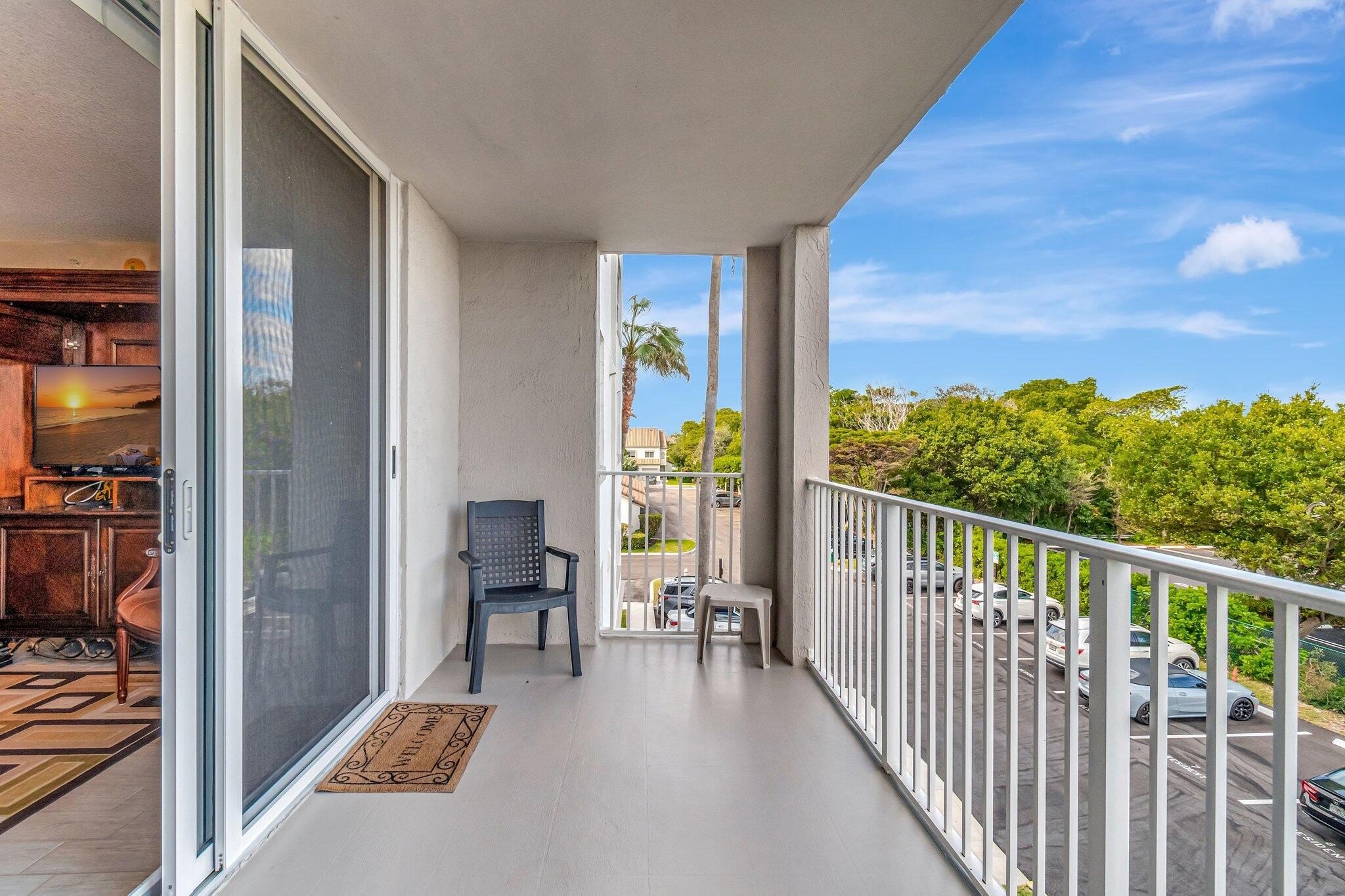 Highland Beach, Florida, 33487, United States, 2 Bedrooms Bedrooms, ,2 BathroomsBathrooms,Residential,For Sale,1921723