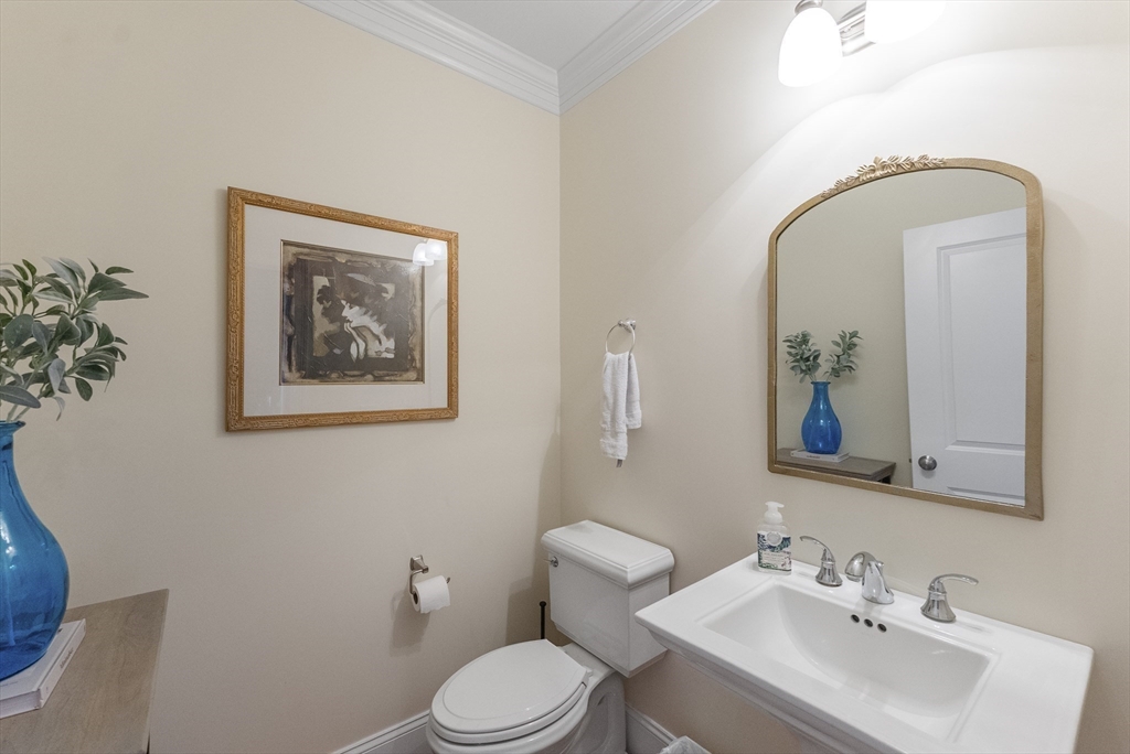 Plymouth, Massachusetts, 02360, United States, 2 Bedrooms Bedrooms, ,3 BathroomsBathrooms,Residential,For Sale,1999715