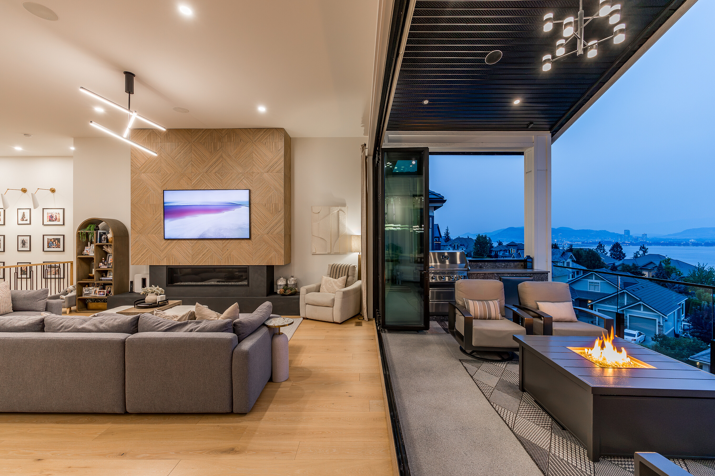  Luxury in Casa Loma - 物件實景