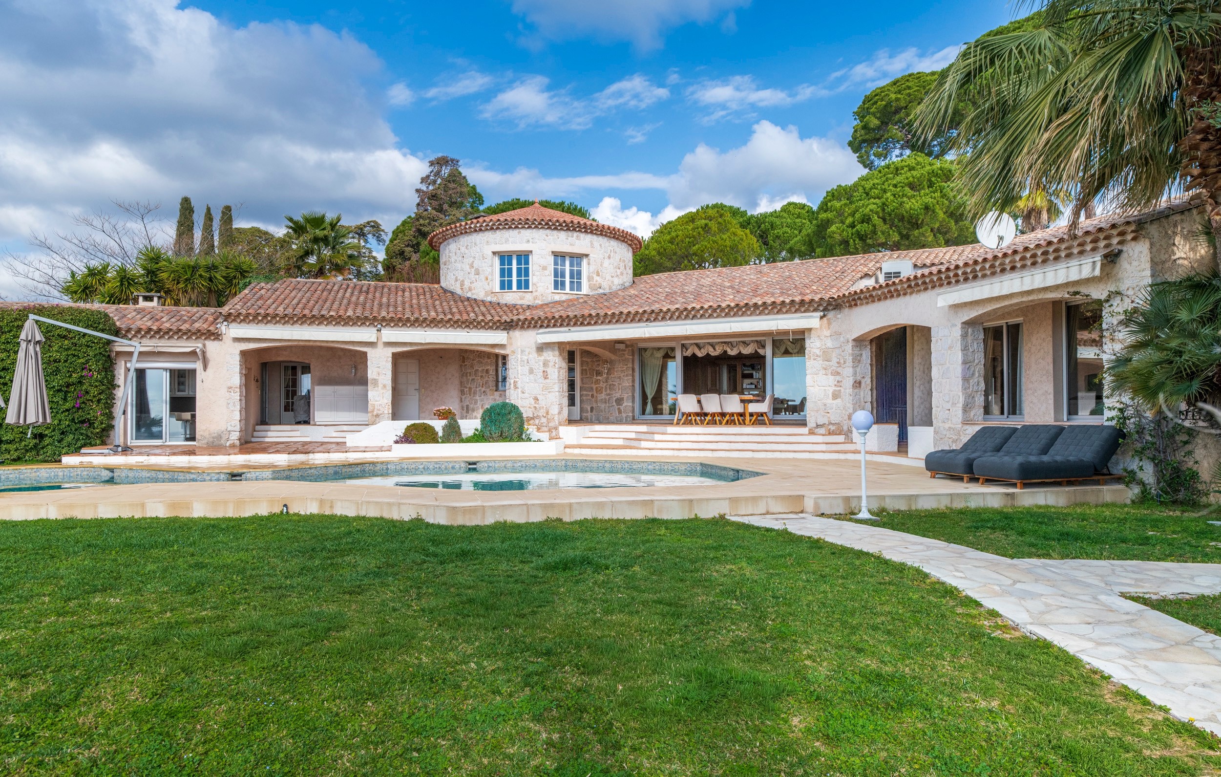  Nice Gairaut luxury villa with panoramic sea views and 4,850 sqm grounds - 物件實景