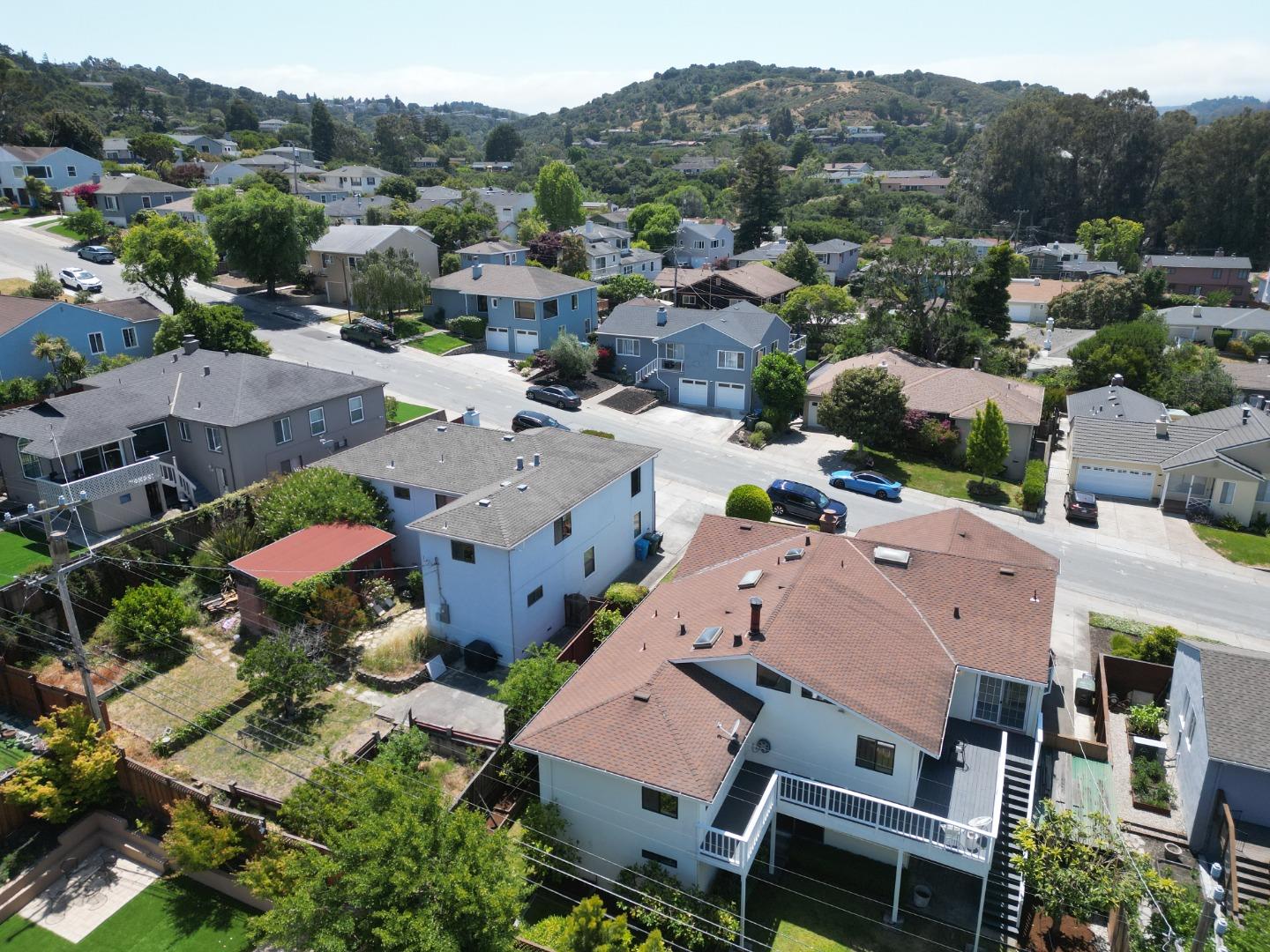 San Mateo, California, 94403, United States, 4 Bedrooms Bedrooms, ,3 BathroomsBathrooms,Residential,For Sale,1848740