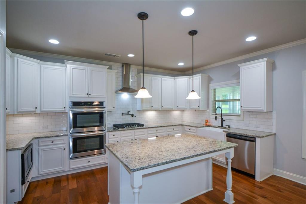 Mcdonough, Georgia, 30252, United States, 5 Bedrooms Bedrooms, ,5 BathroomsBathrooms,Residential,For Sale,1932740