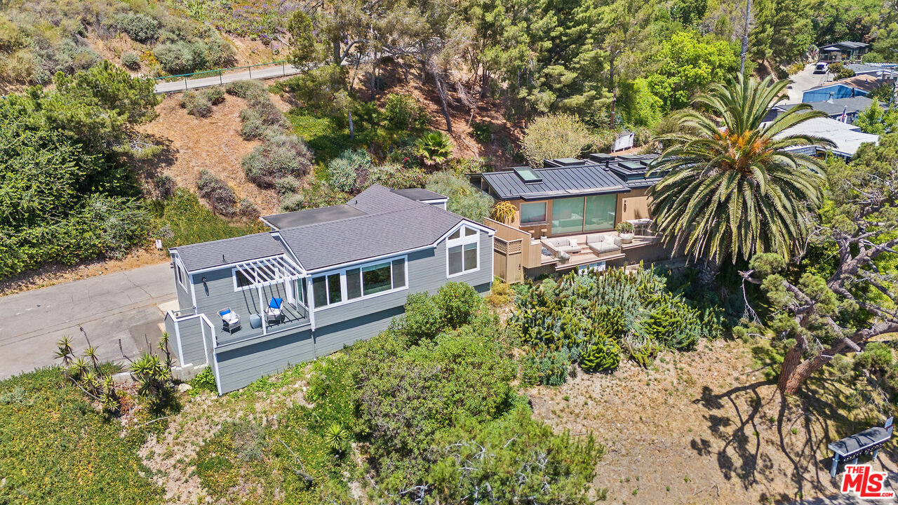 Malibu, California, 90265, United States, 1 Bedroom Bedrooms, ,1 BathroomBathrooms,Residential,For Sale,1891737