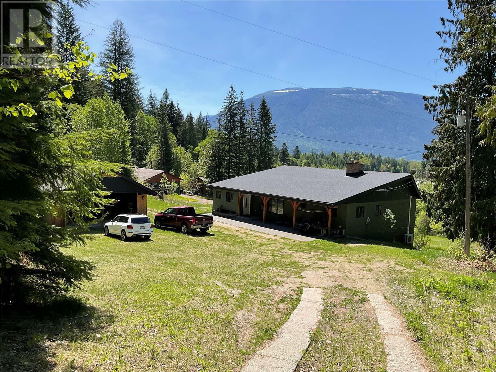 BURTON, British Columbia, V0G 1E0, CA, 4 Bedrooms Bedrooms, ,3 BathroomsBathrooms,Residential,For Sale,1836821