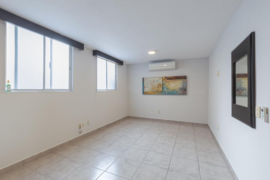 Circunvalacion del robalo, Puerto Vallarta, Jalisco, 48310, Mexico, 2 Bedrooms Bedrooms, ,1 BathroomBathrooms,Residential,For Sale,Circunvalacion del robalo,1425826