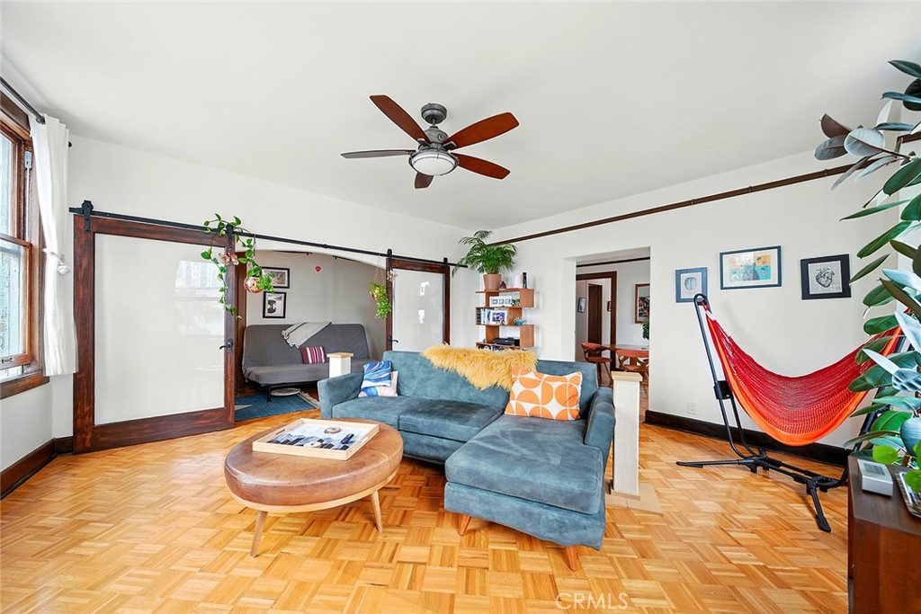Long Beach, California, 90802, United States, 1 Bedroom Bedrooms, ,1 BathroomBathrooms,Residential,For Sale,1903357