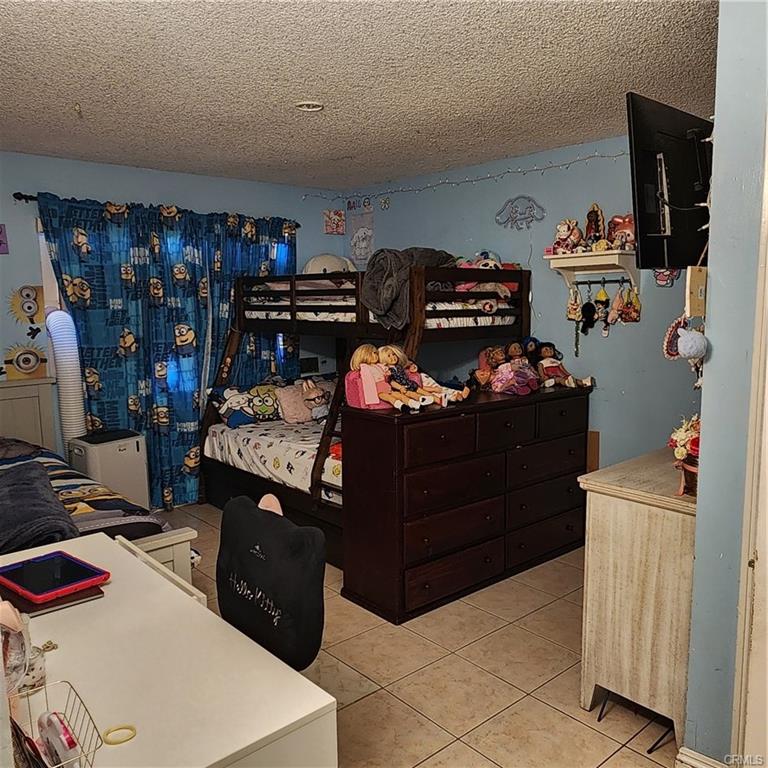 Los Angeles, California, 90023, United States, 9 Bedrooms Bedrooms, ,5 BathroomsBathrooms,Residential,For Sale,1855896