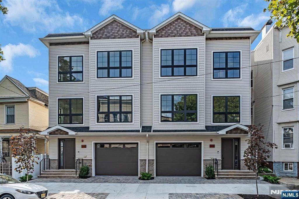 Jersey City, New Jersey, 07306, United States, 2 Bedrooms Bedrooms, ,2 BathroomsBathrooms,Residential,For Sale,1926297