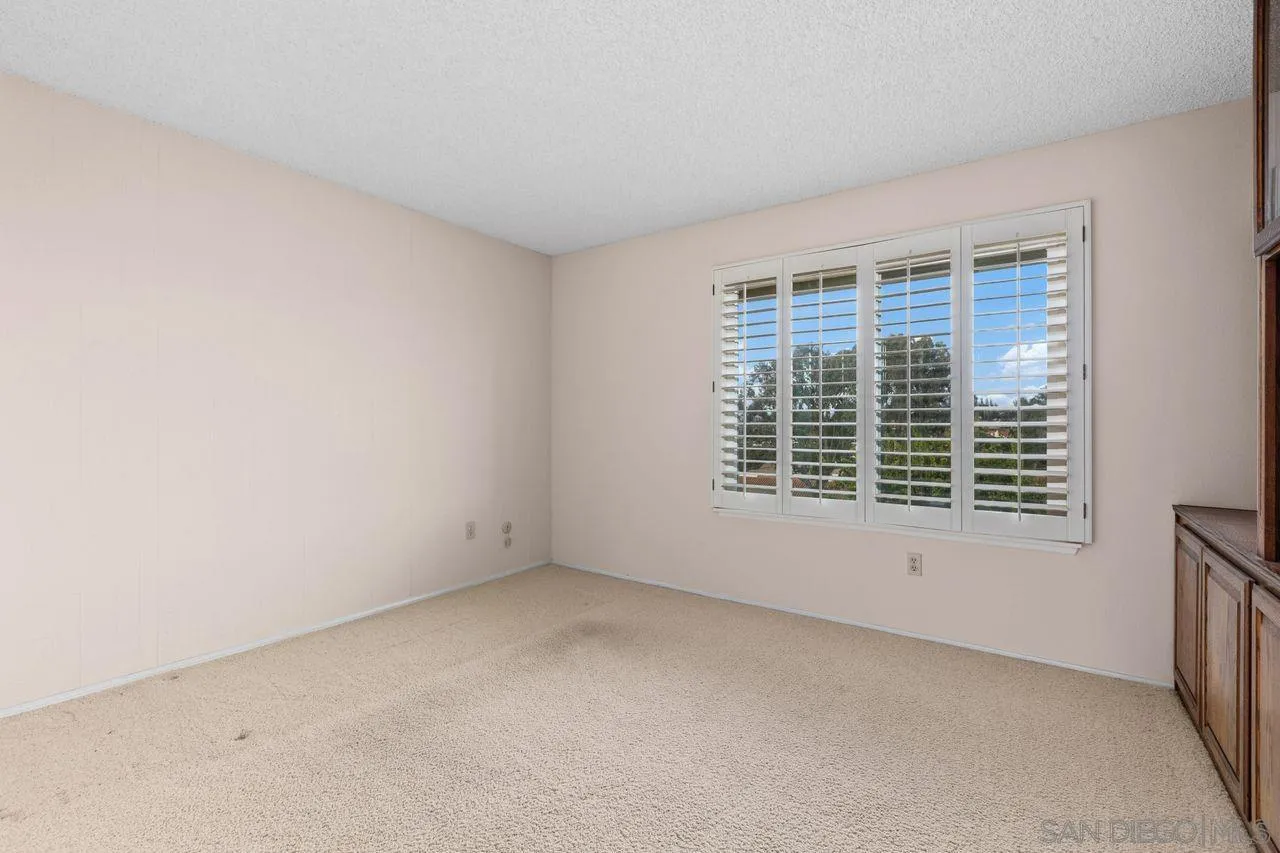 San Diego, California, 92128, United States, 2 Bedrooms Bedrooms, ,2 BathroomsBathrooms,Residential,For Sale,1991456