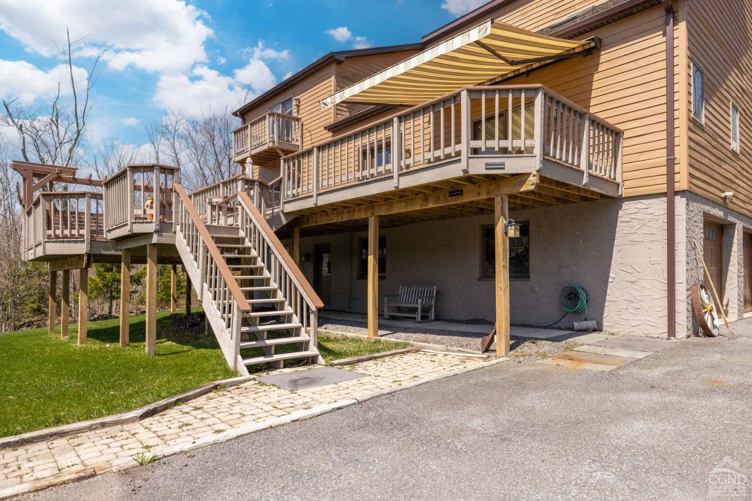 Hunter, New York, 12442, United States, 4 Bedrooms Bedrooms, ,5 BathroomsBathrooms,Residential,For Sale,1792843
