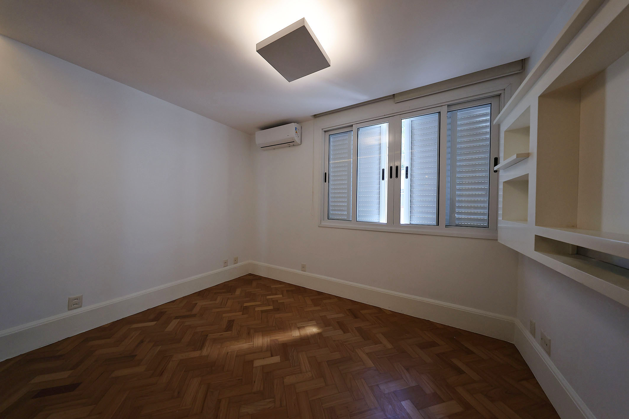  Exclusive penthouse with open views on Francisco Bhering - 物件實景