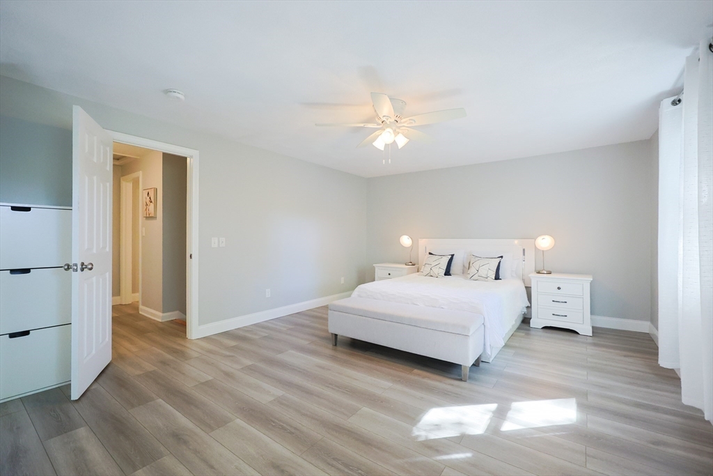 Stoneham, Massachusetts, 02180, United States, 4 Bedrooms Bedrooms, ,2 BathroomsBathrooms,Residential,For Sale,1940945