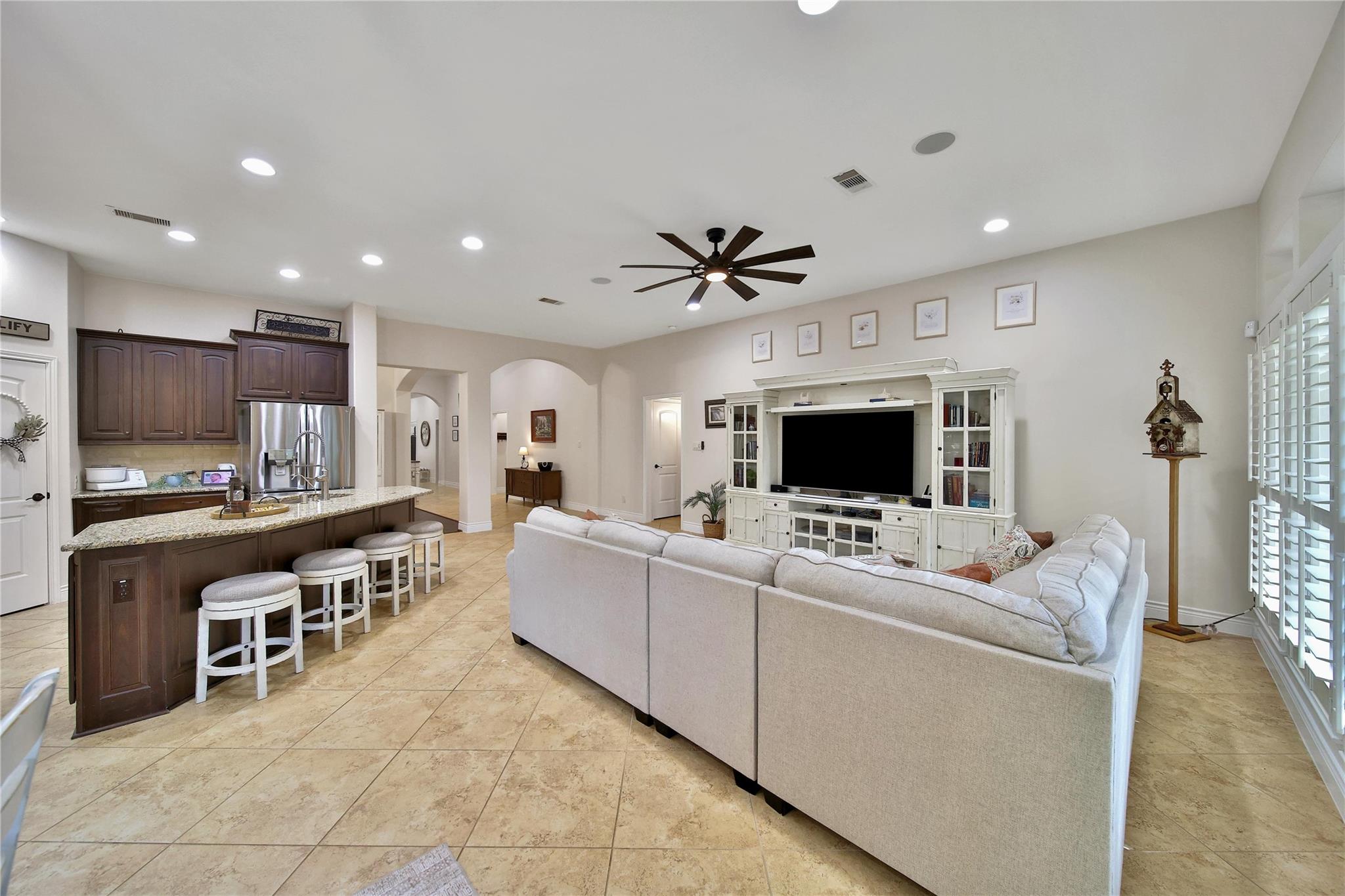 Montgomery, Texas, 77316, United States, 3 Bedrooms Bedrooms, ,3 BathroomsBathrooms,Residential,For Sale,1992455